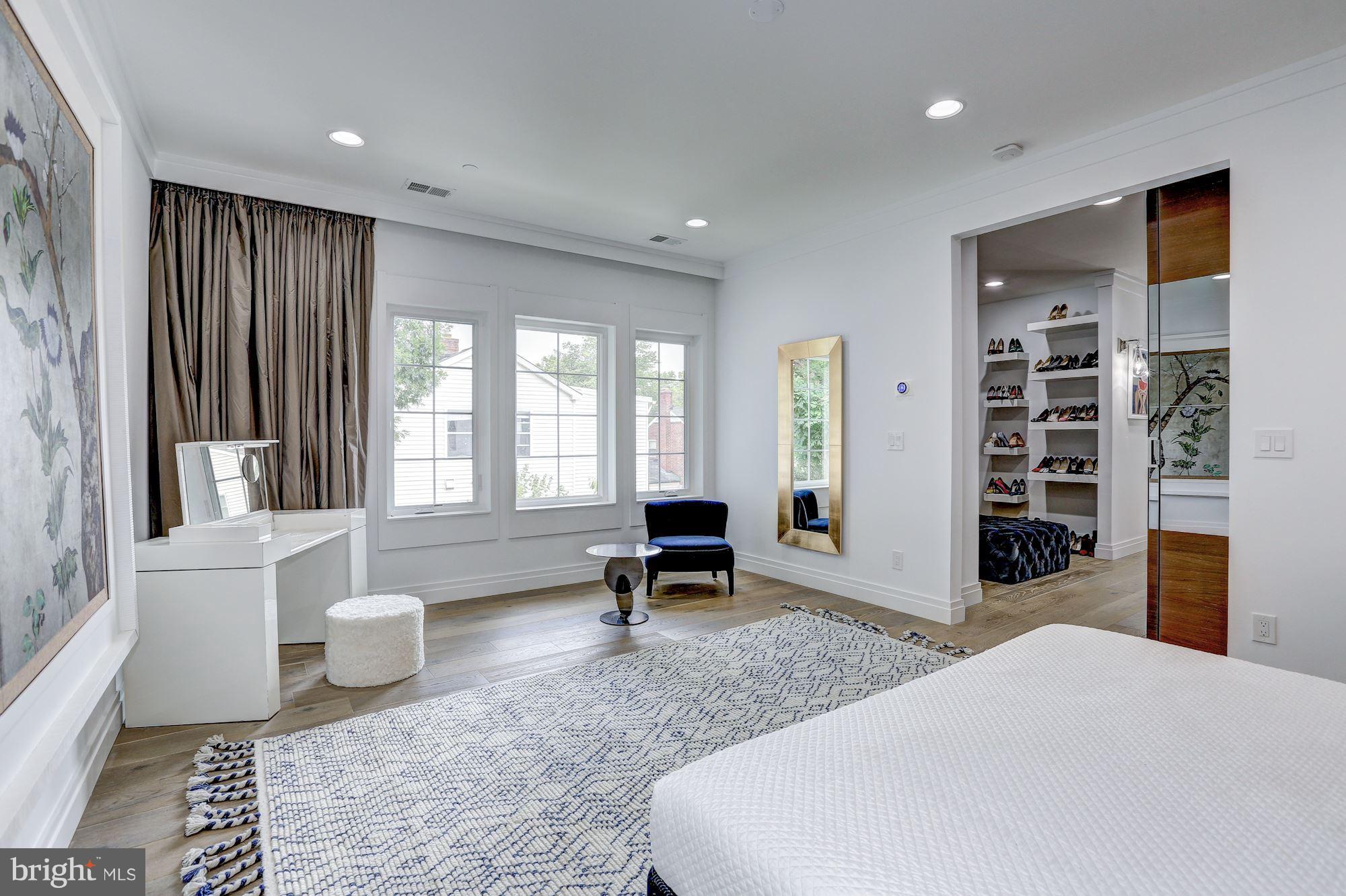 GREENACRES - Residential