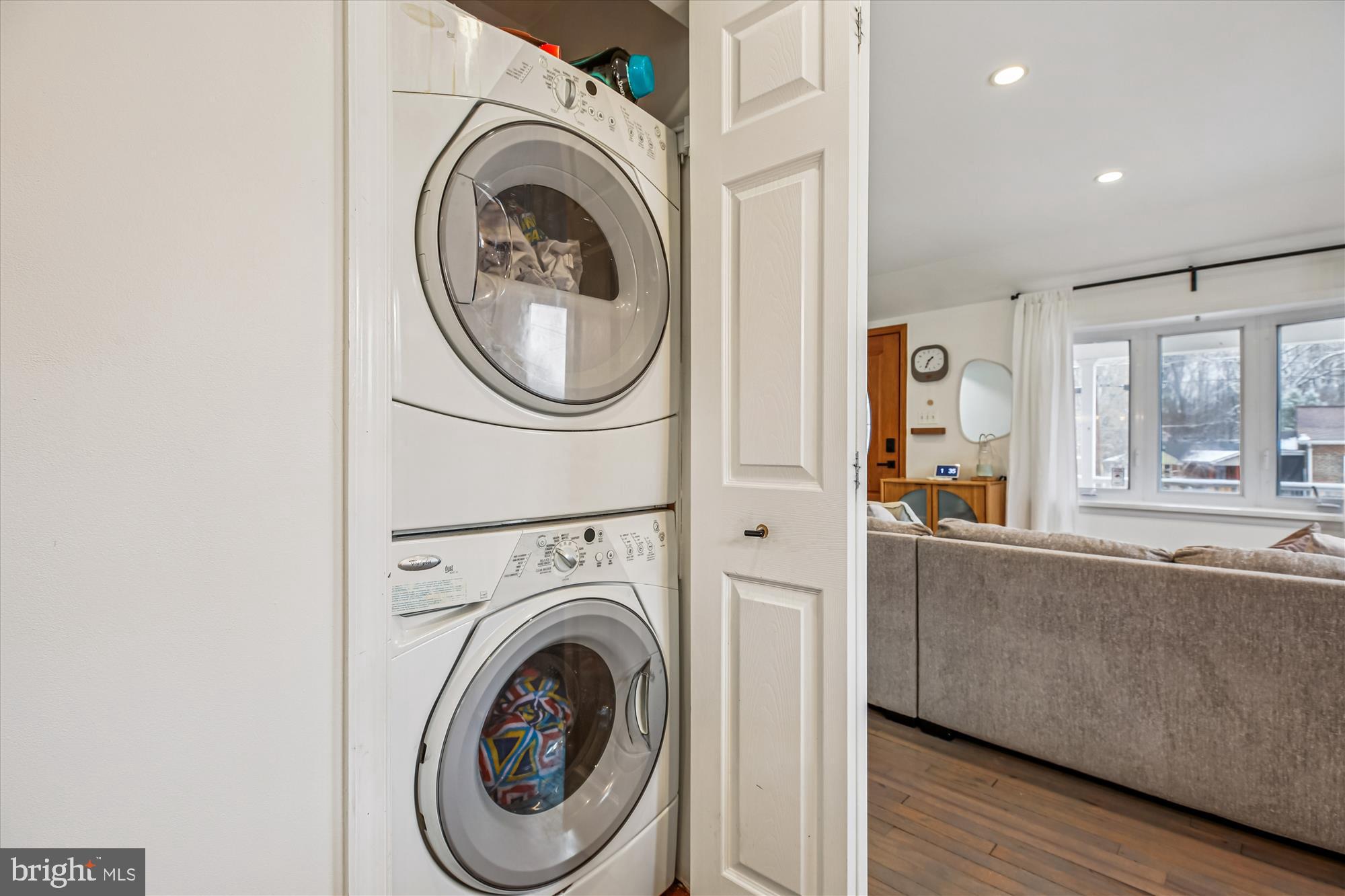 WHEATON WOODS - Residential