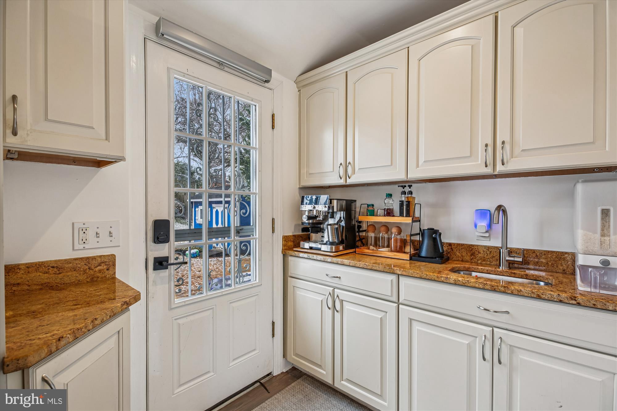 WHEATON WOODS - Residential