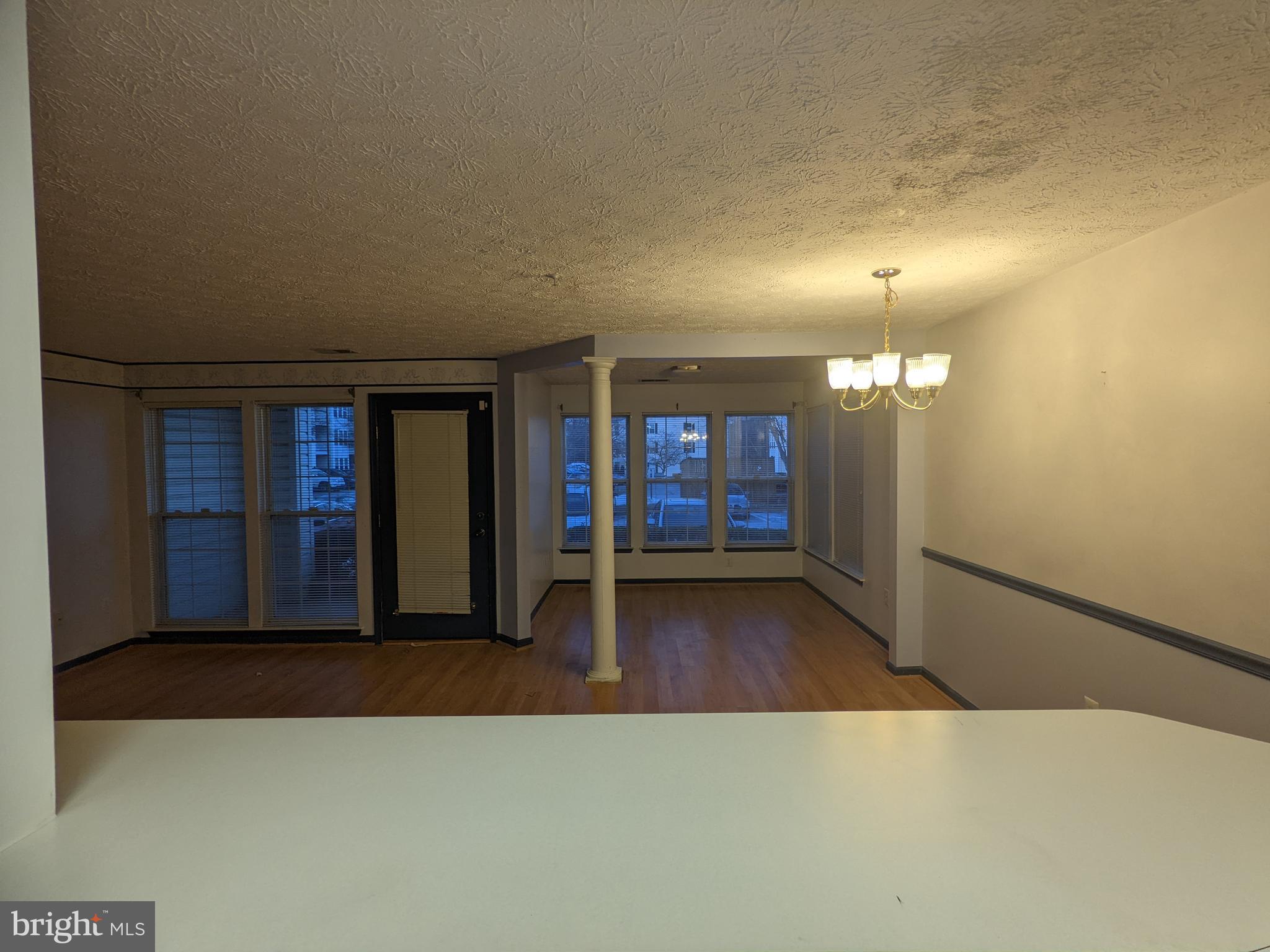 GARDEN OWINGS MILLS - Residential