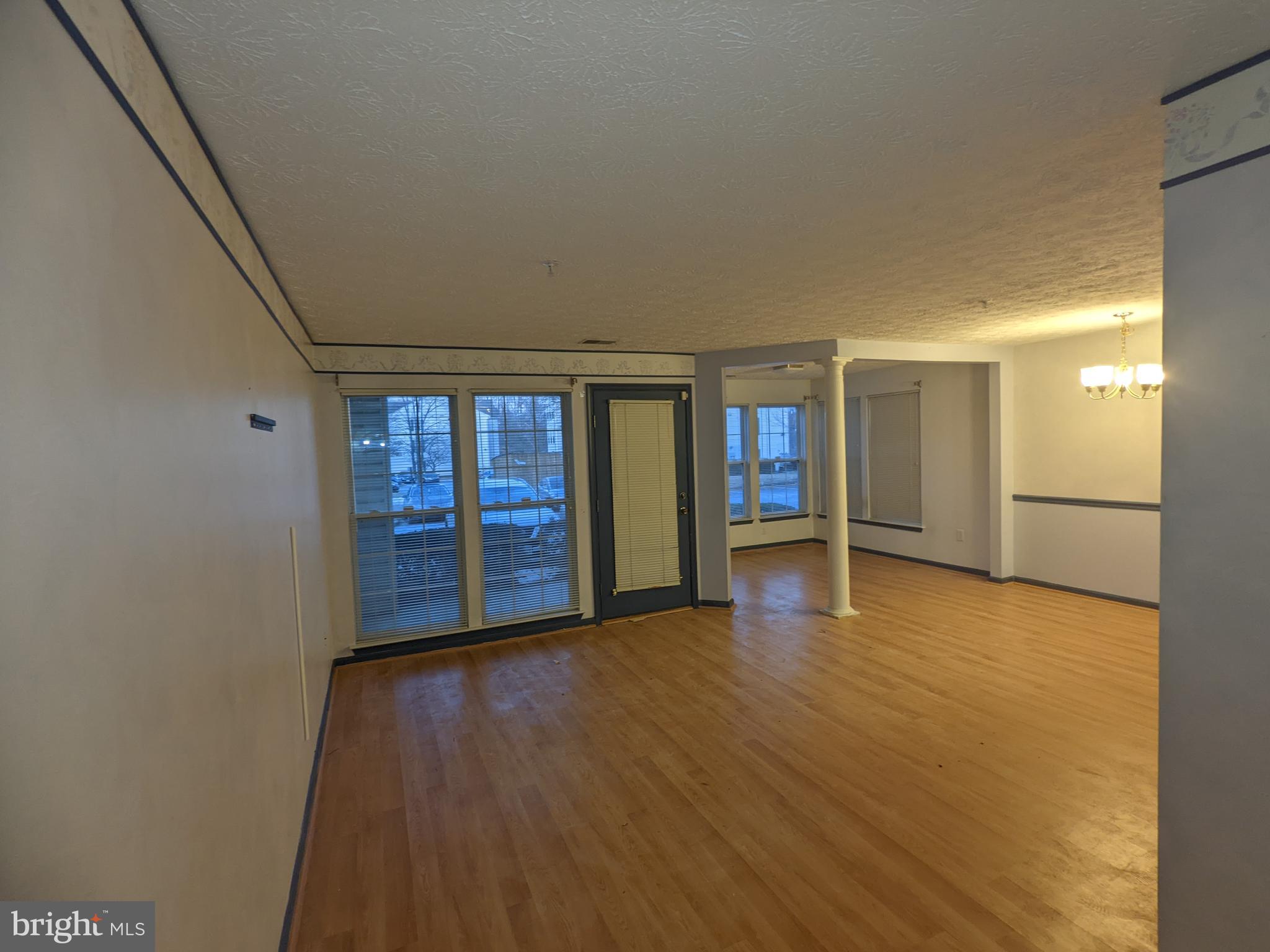 GARDEN OWINGS MILLS - Residential