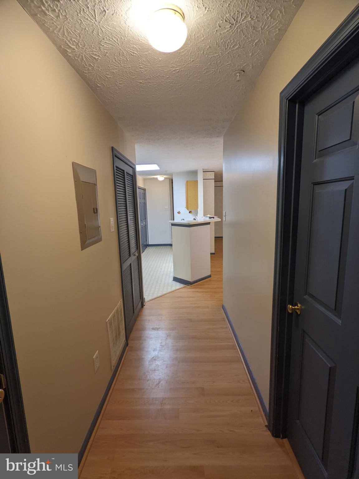 GARDEN OWINGS MILLS - Residential