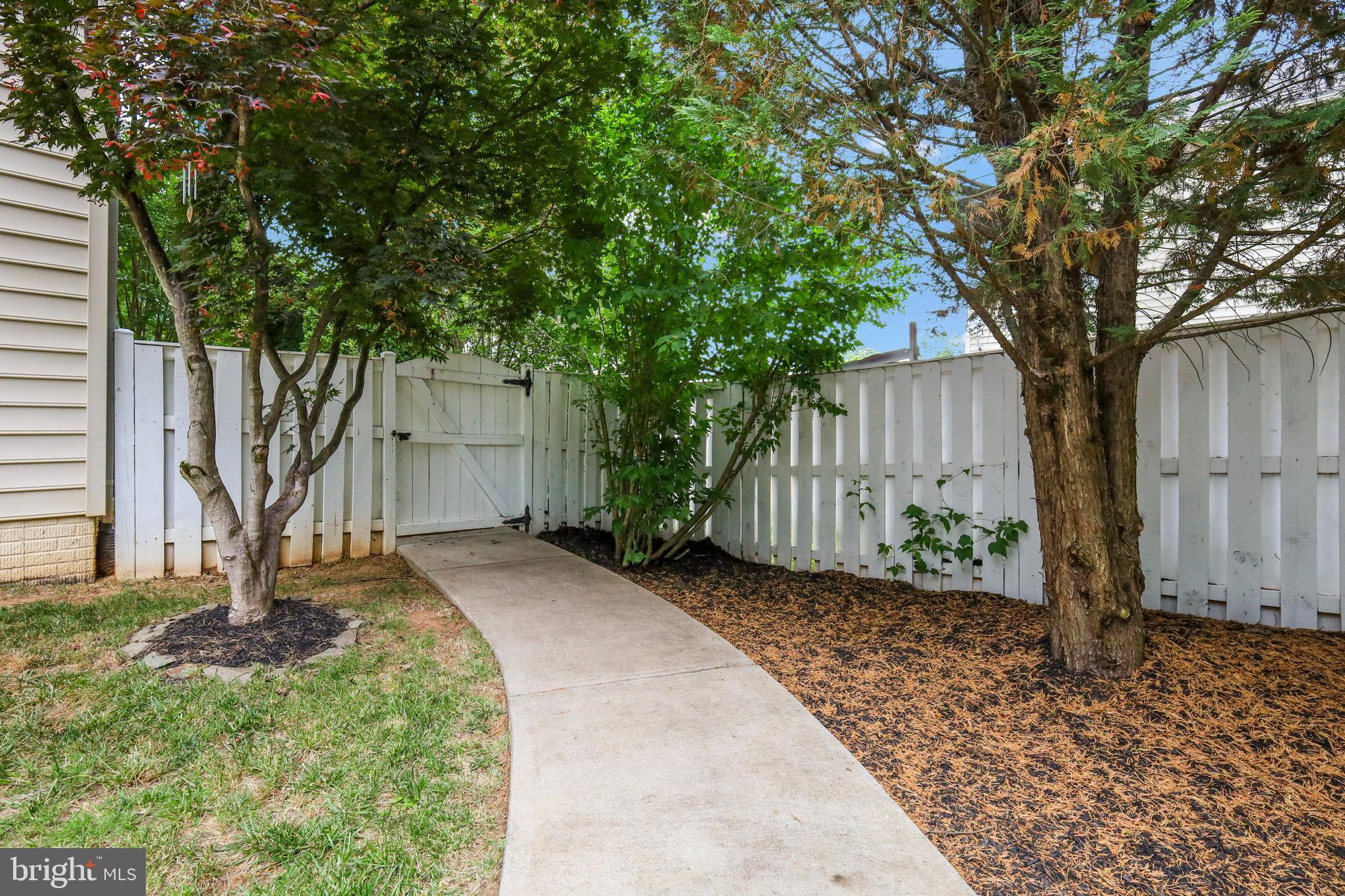 SUNNY VIEW - Residential