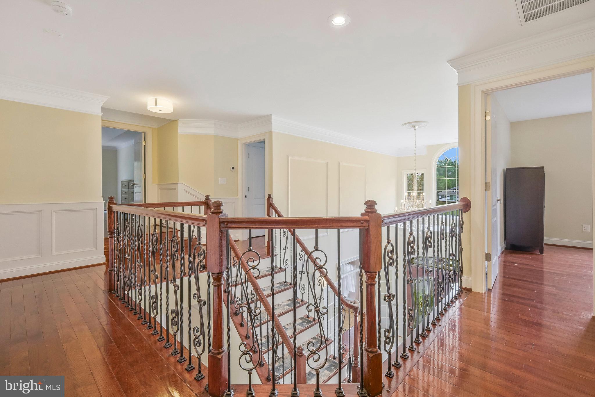 SUNNY VIEW - Residential