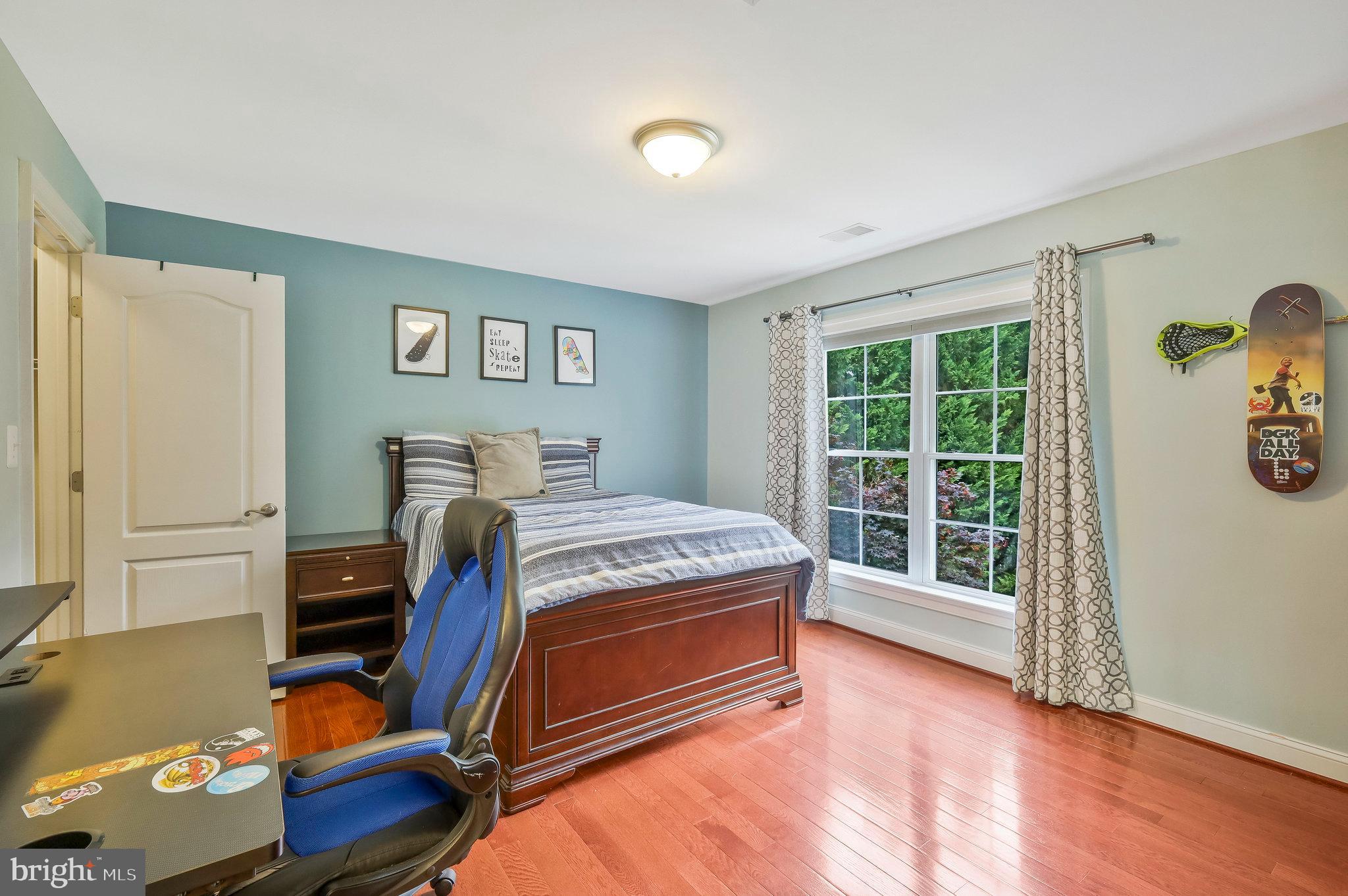 SUNNY VIEW - Residential