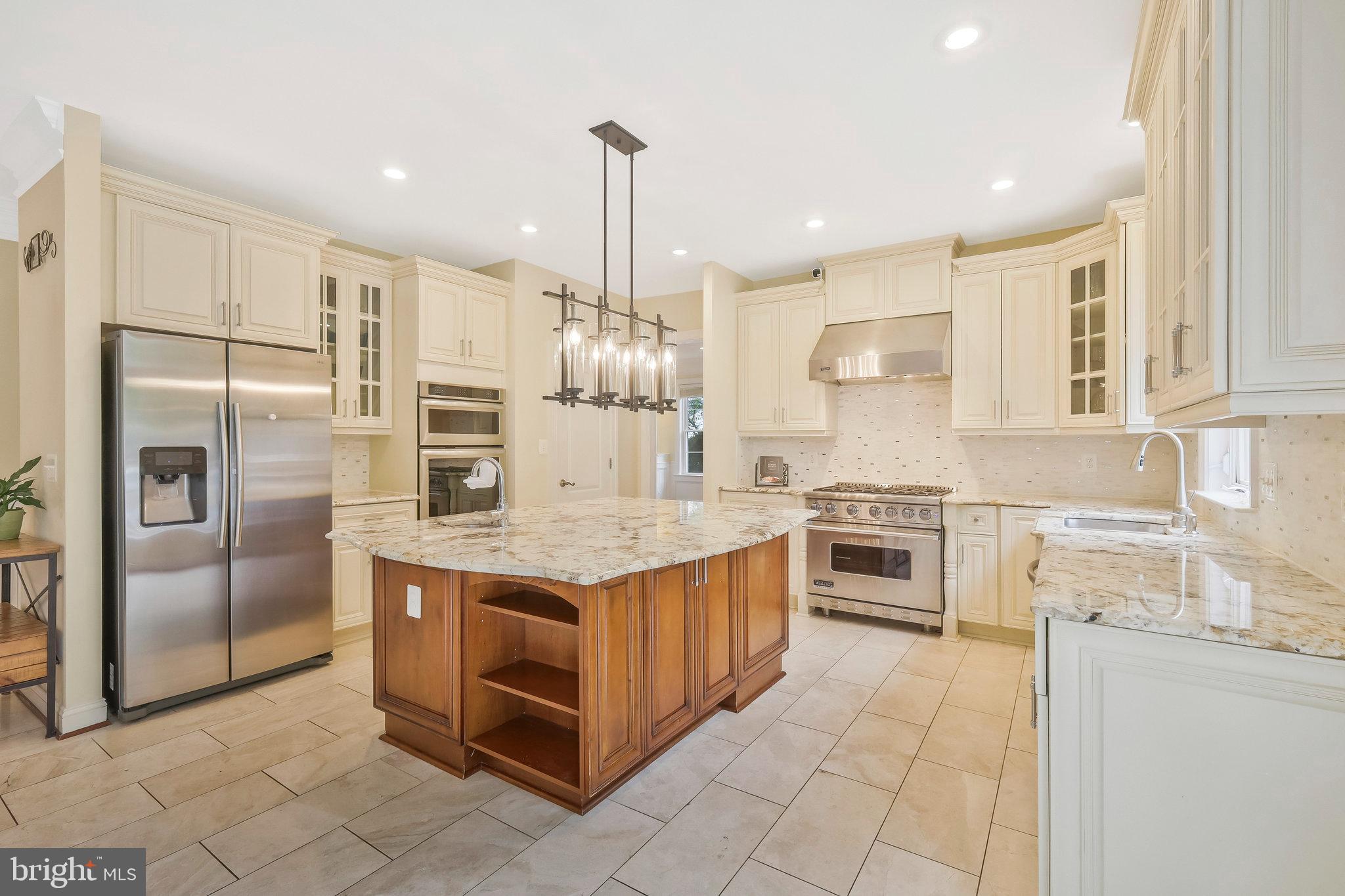 SUNNY VIEW - Residential