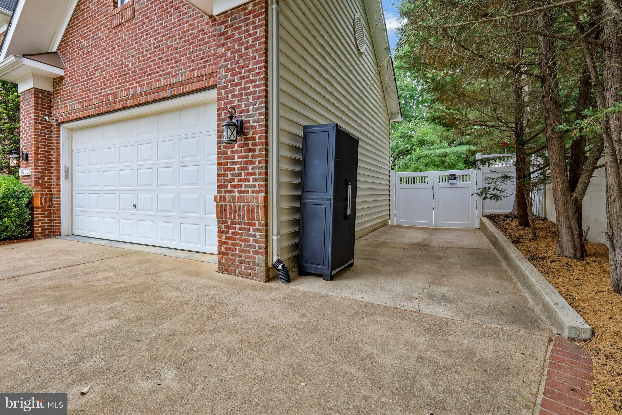 SUNNY VIEW - Residential