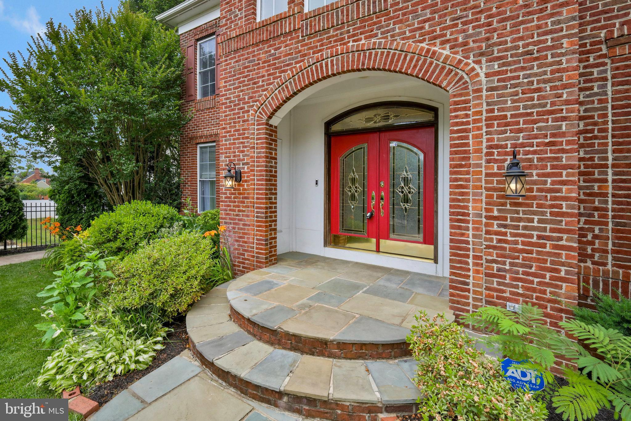 SUNNY VIEW - Residential