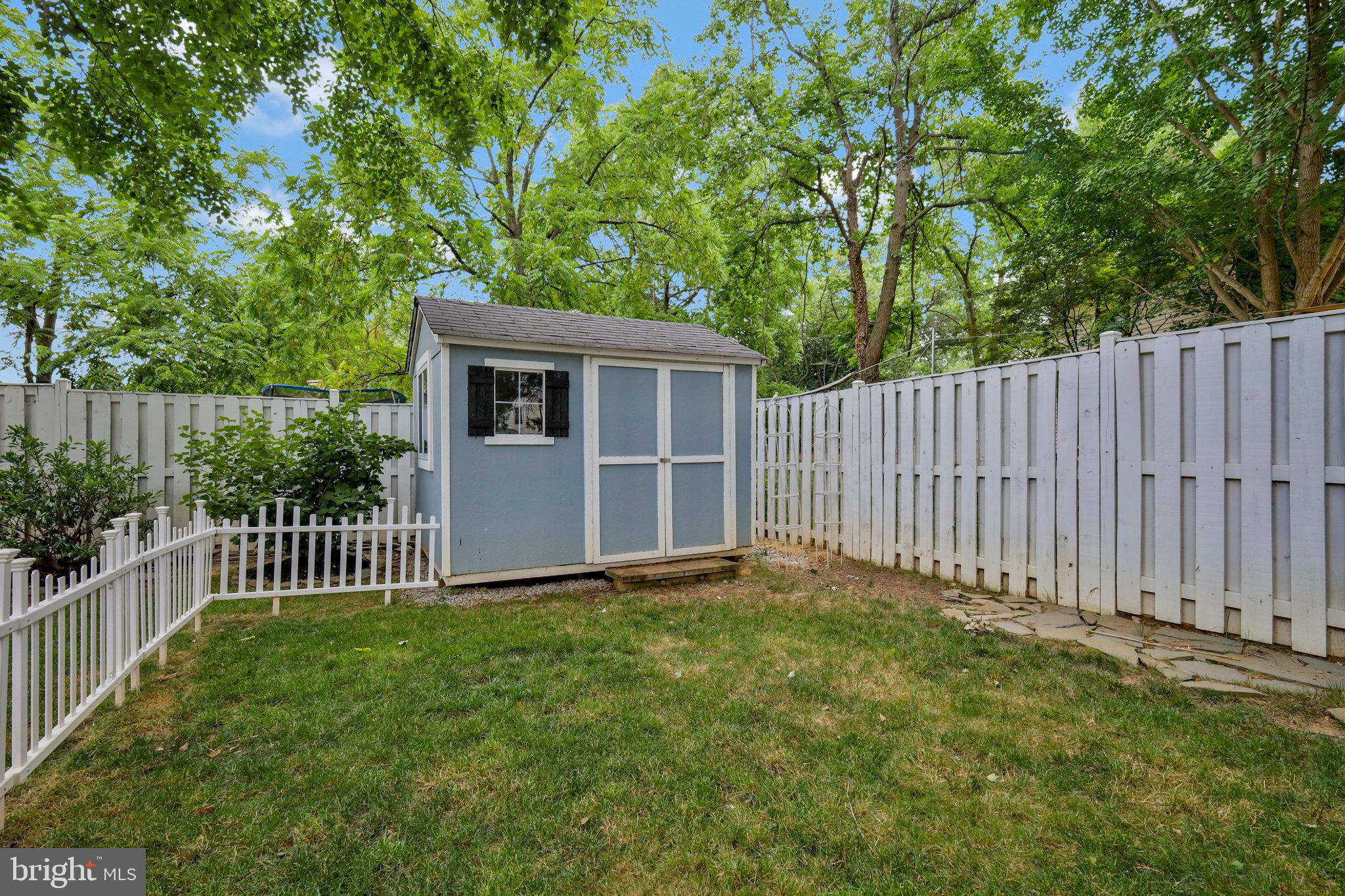 SUNNY VIEW - Residential