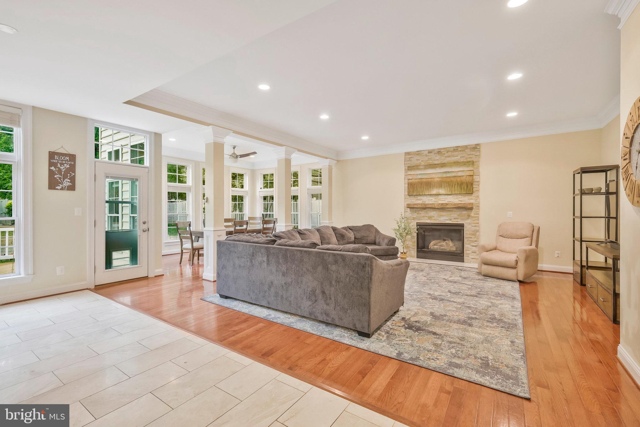 SUNNY VIEW - Residential