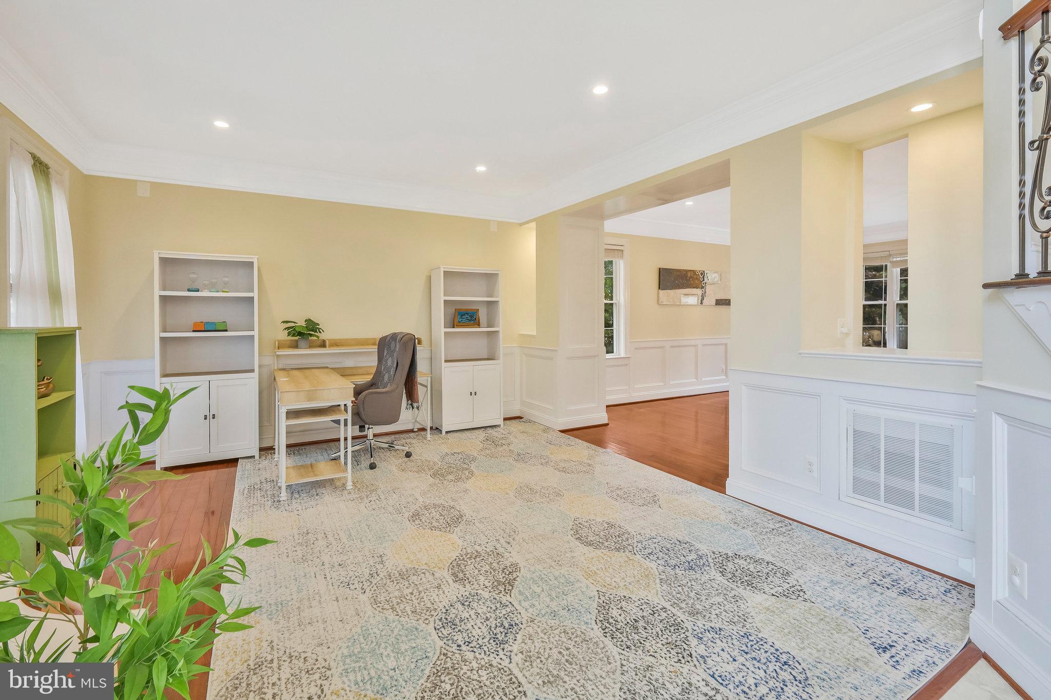 SUNNY VIEW - Residential