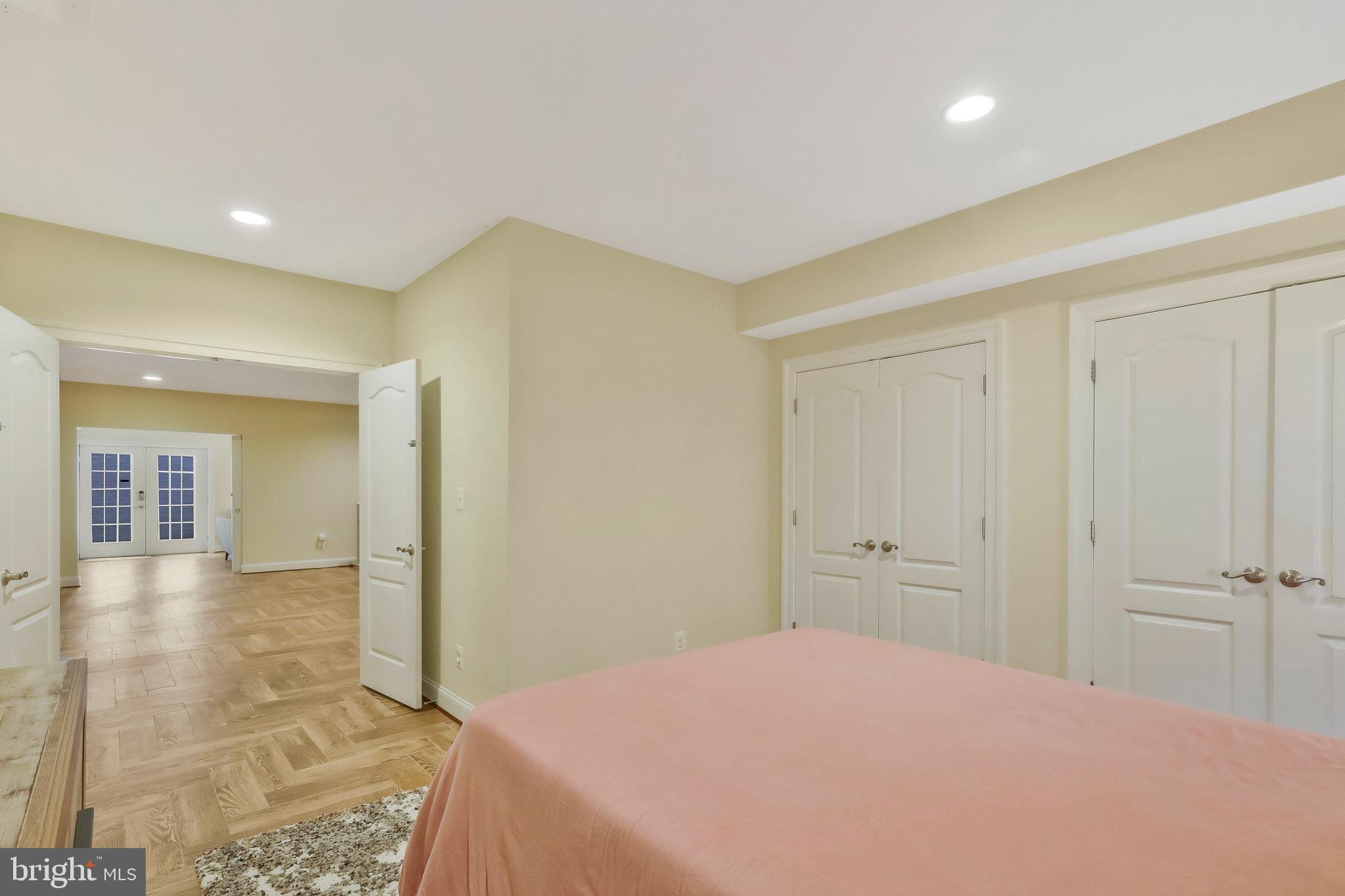 SUNNY VIEW - Residential