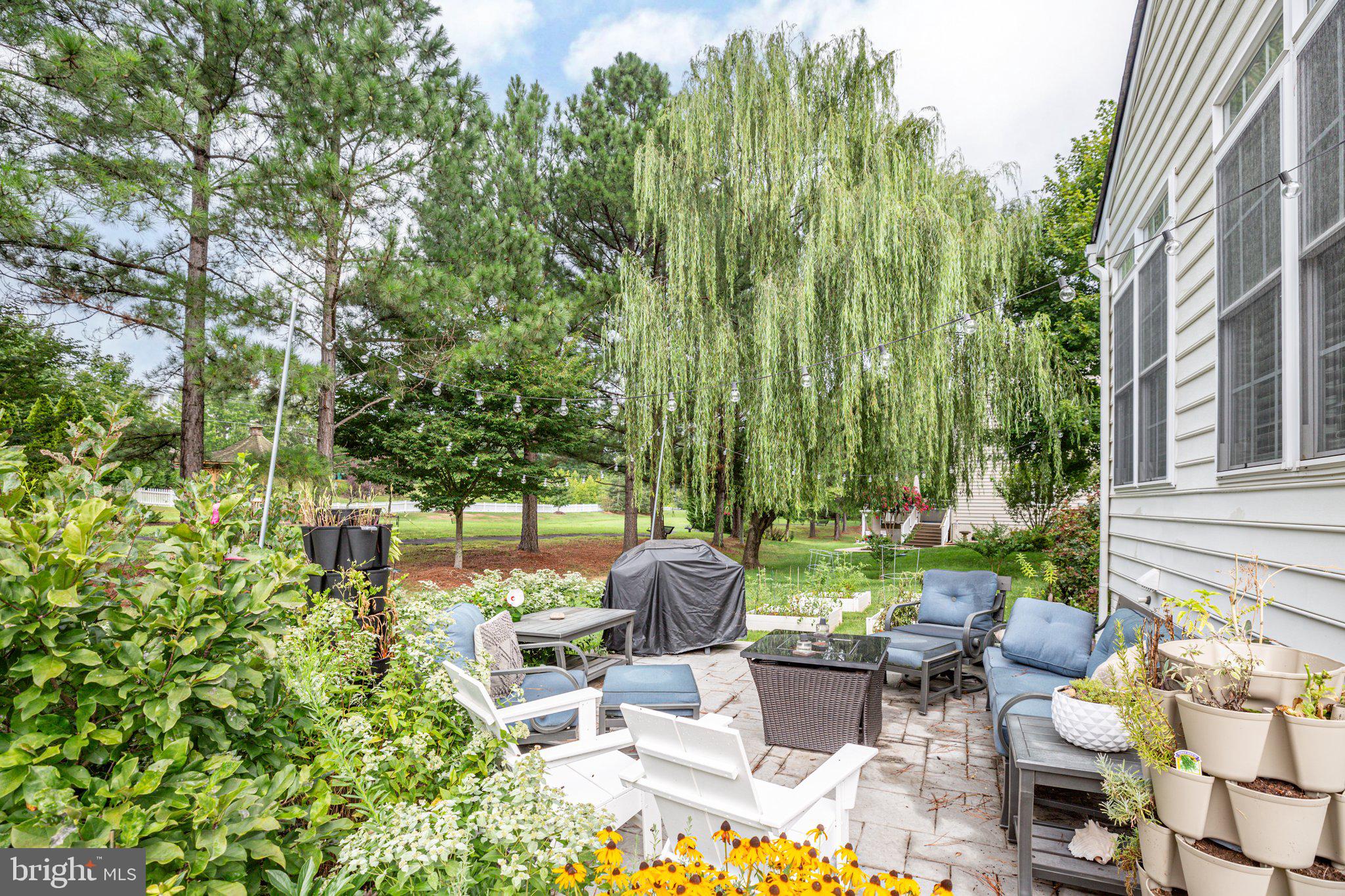 CLAIBORNE MANOR - Residential