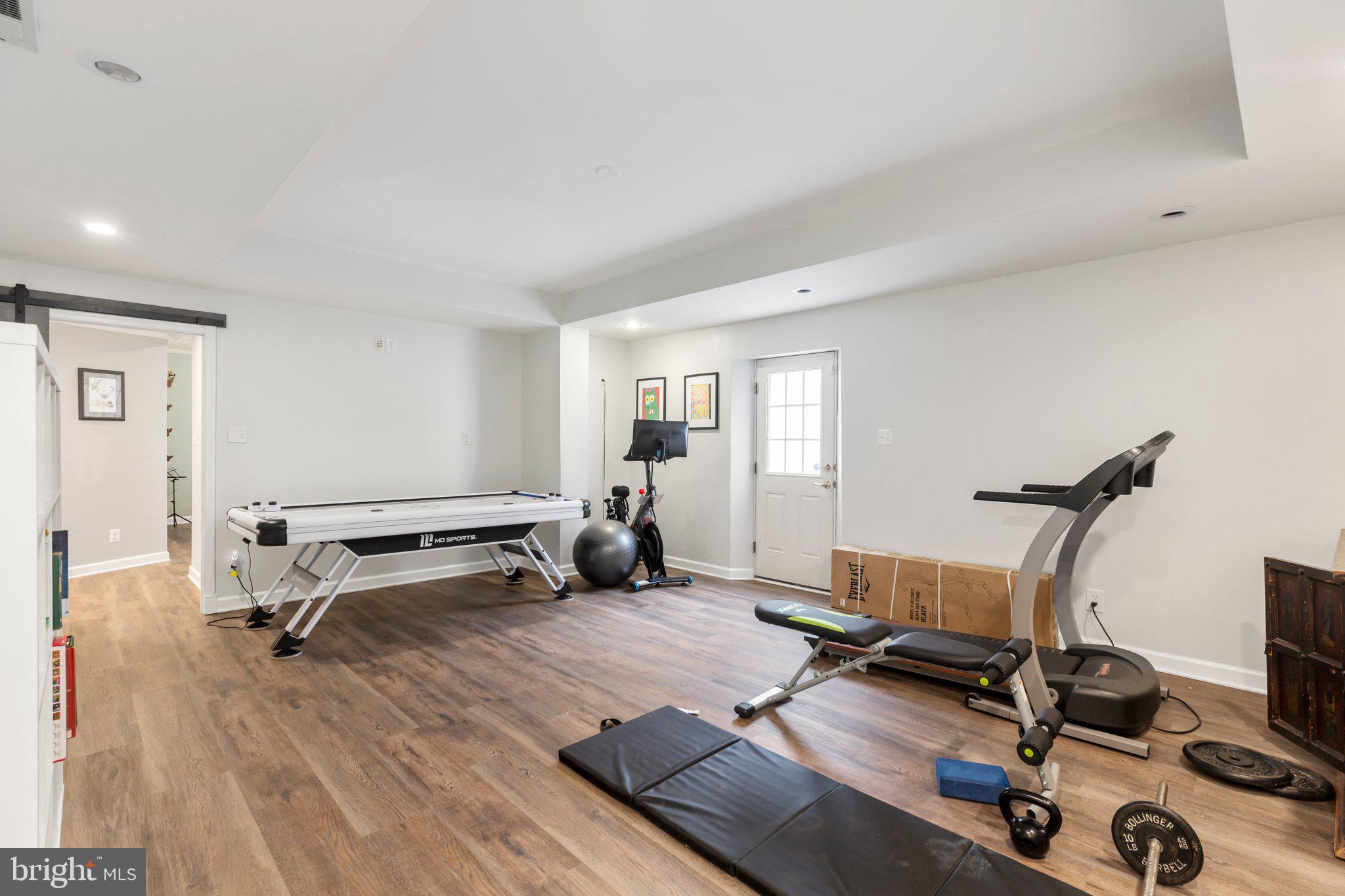 CLAIBORNE MANOR - Residential