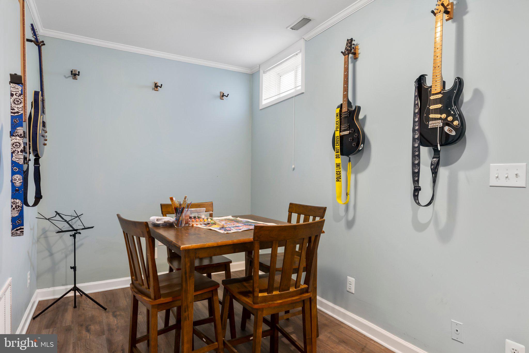 CLAIBORNE MANOR - Residential