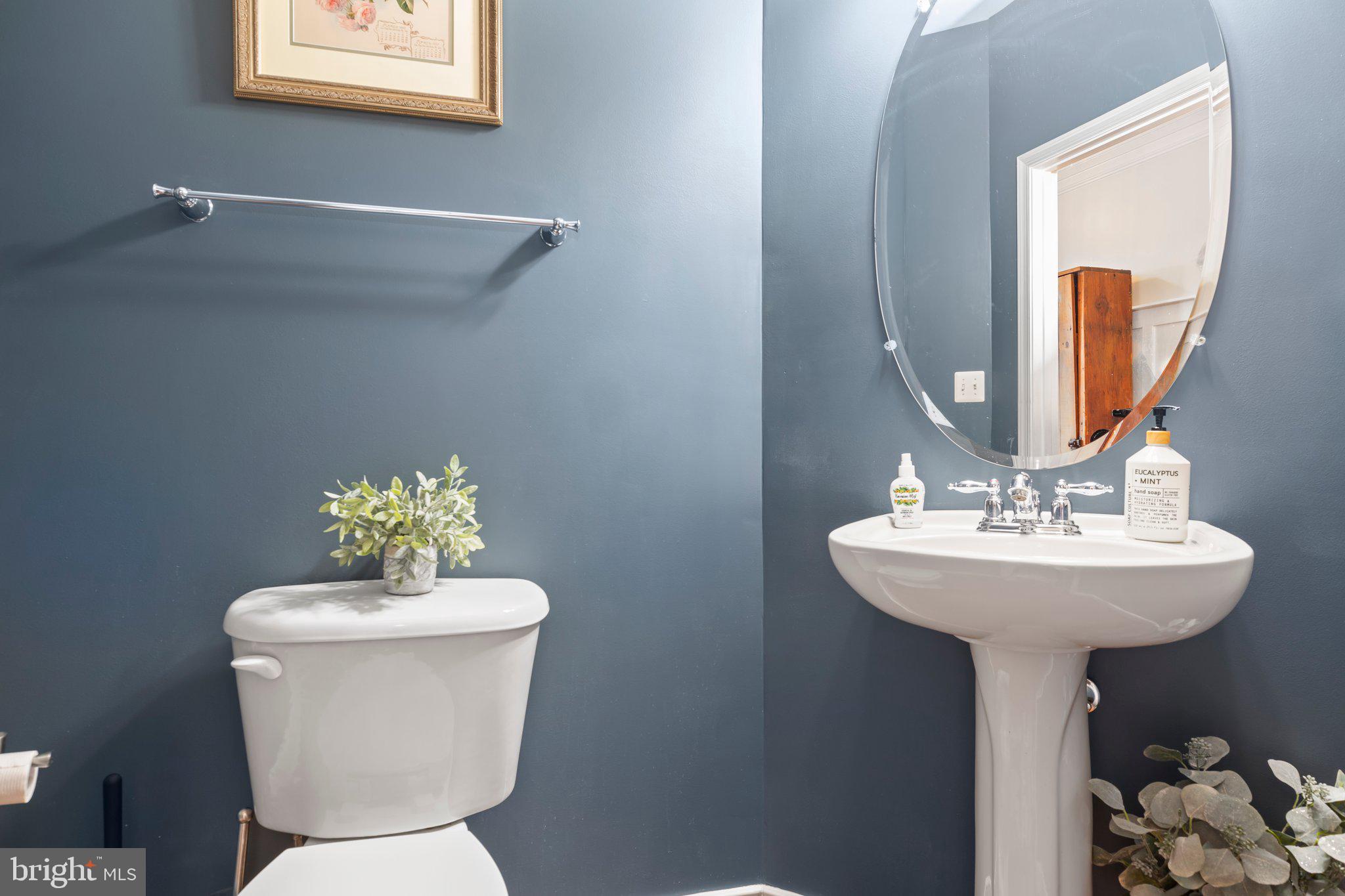 CLAIBORNE MANOR - Residential