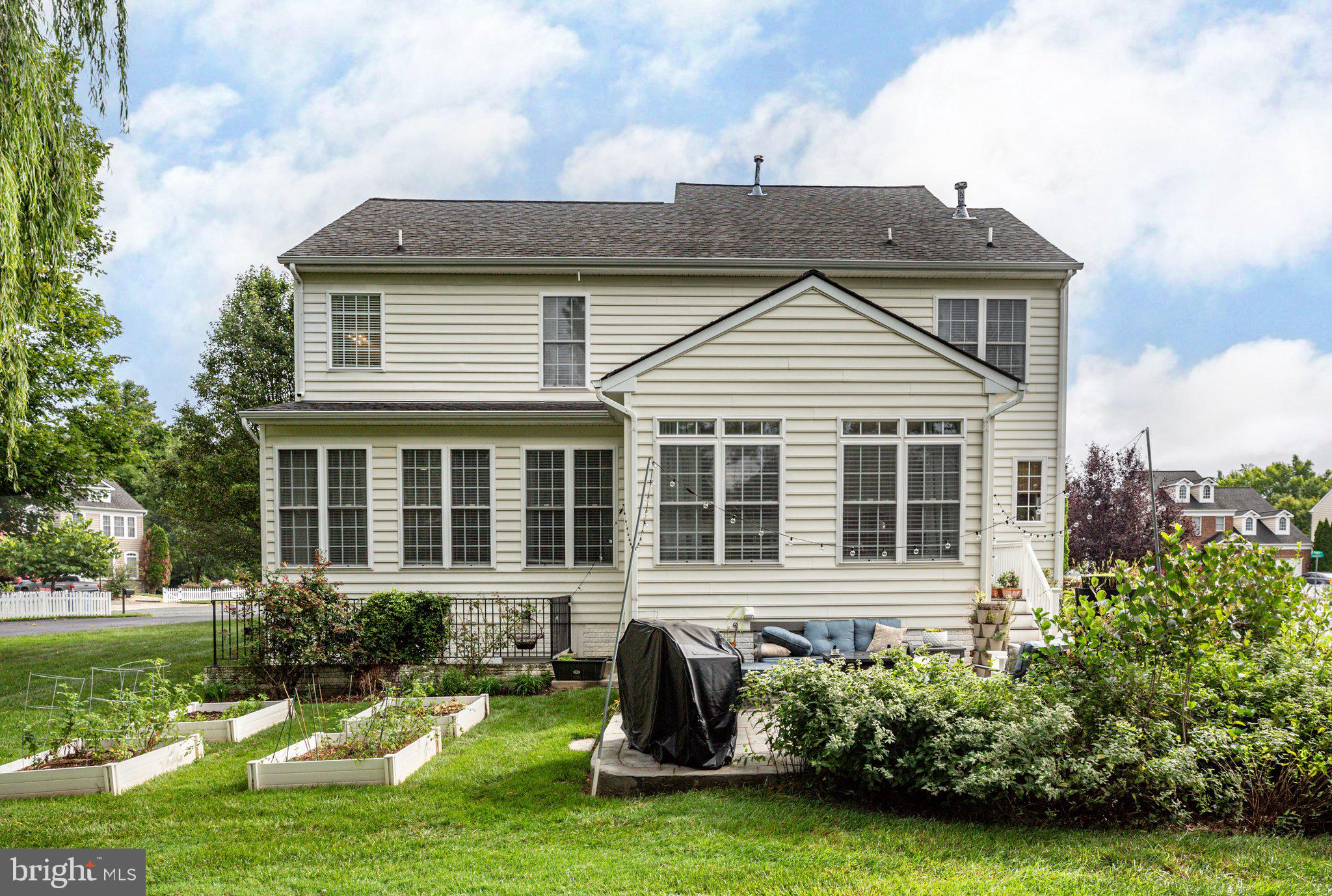 CLAIBORNE MANOR - Residential