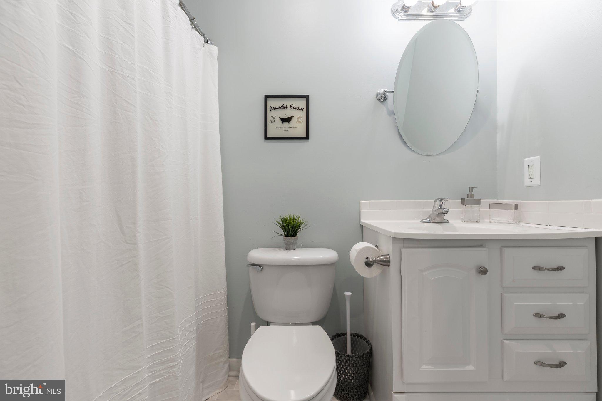 CLAIBORNE MANOR - Residential