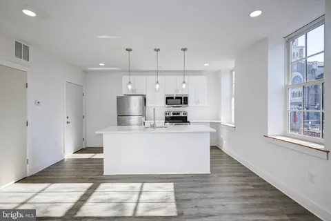 MLS: NJBL2083540