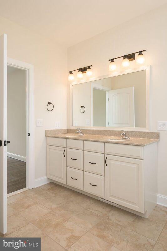 CROSSINGS ON THE POTOMAC - Residential