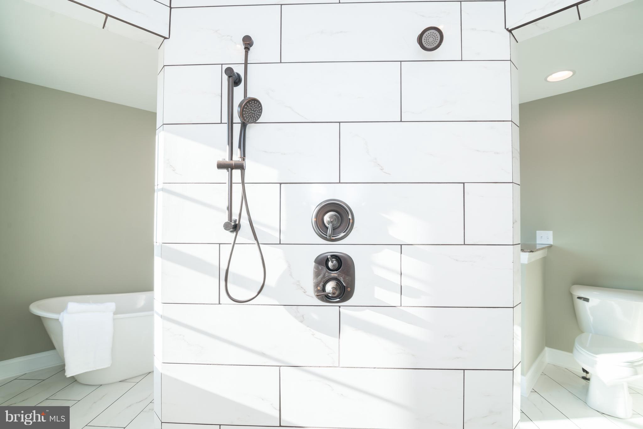 CROSSINGS ON THE POTOMAC - Residential