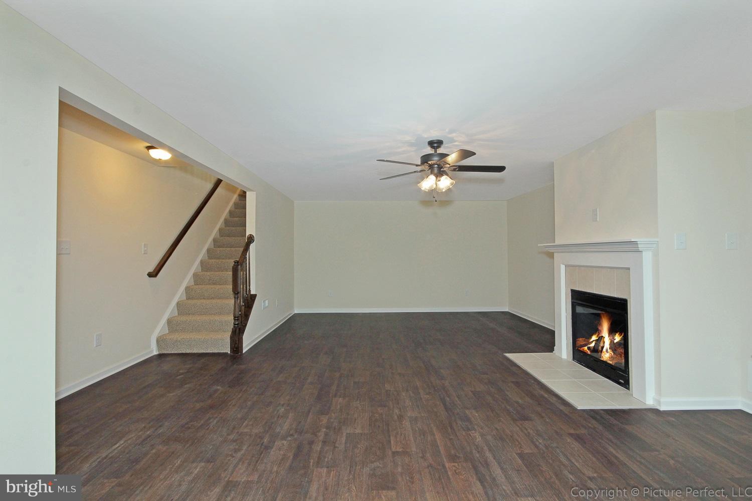 CROSSINGS ON THE POTOMAC - Residential