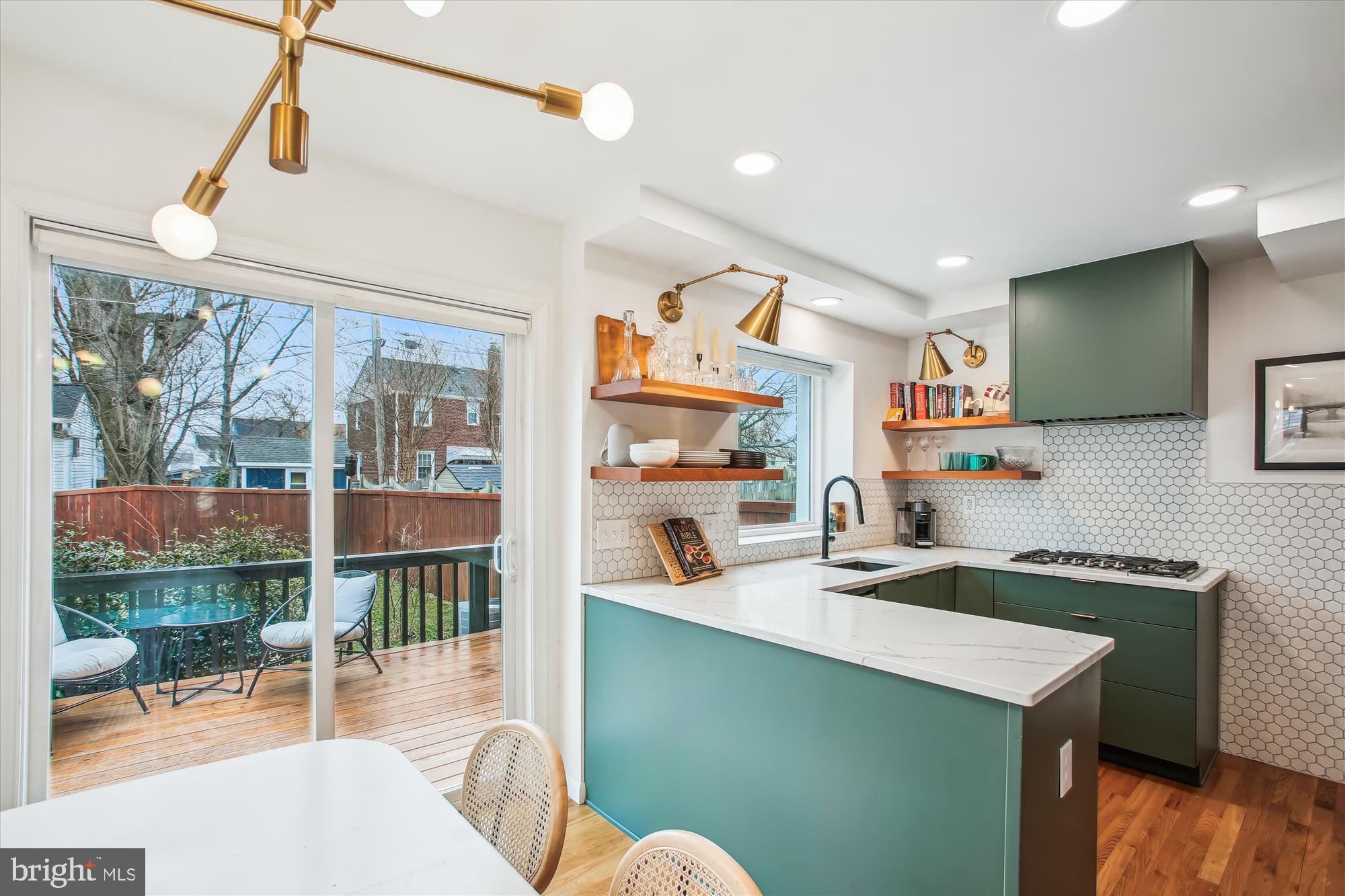 JEFFERSON MANOR - Residential