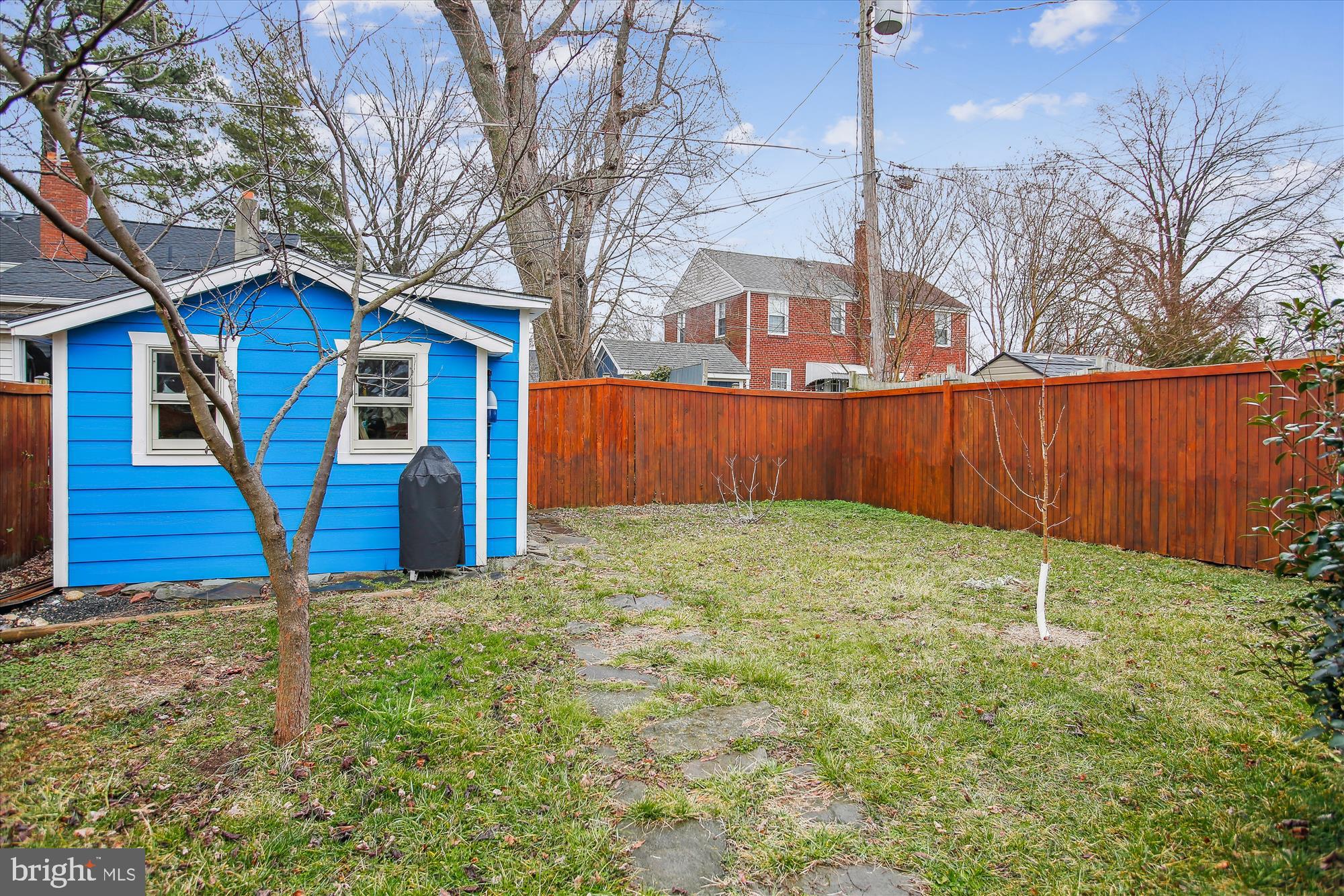 JEFFERSON MANOR - Residential