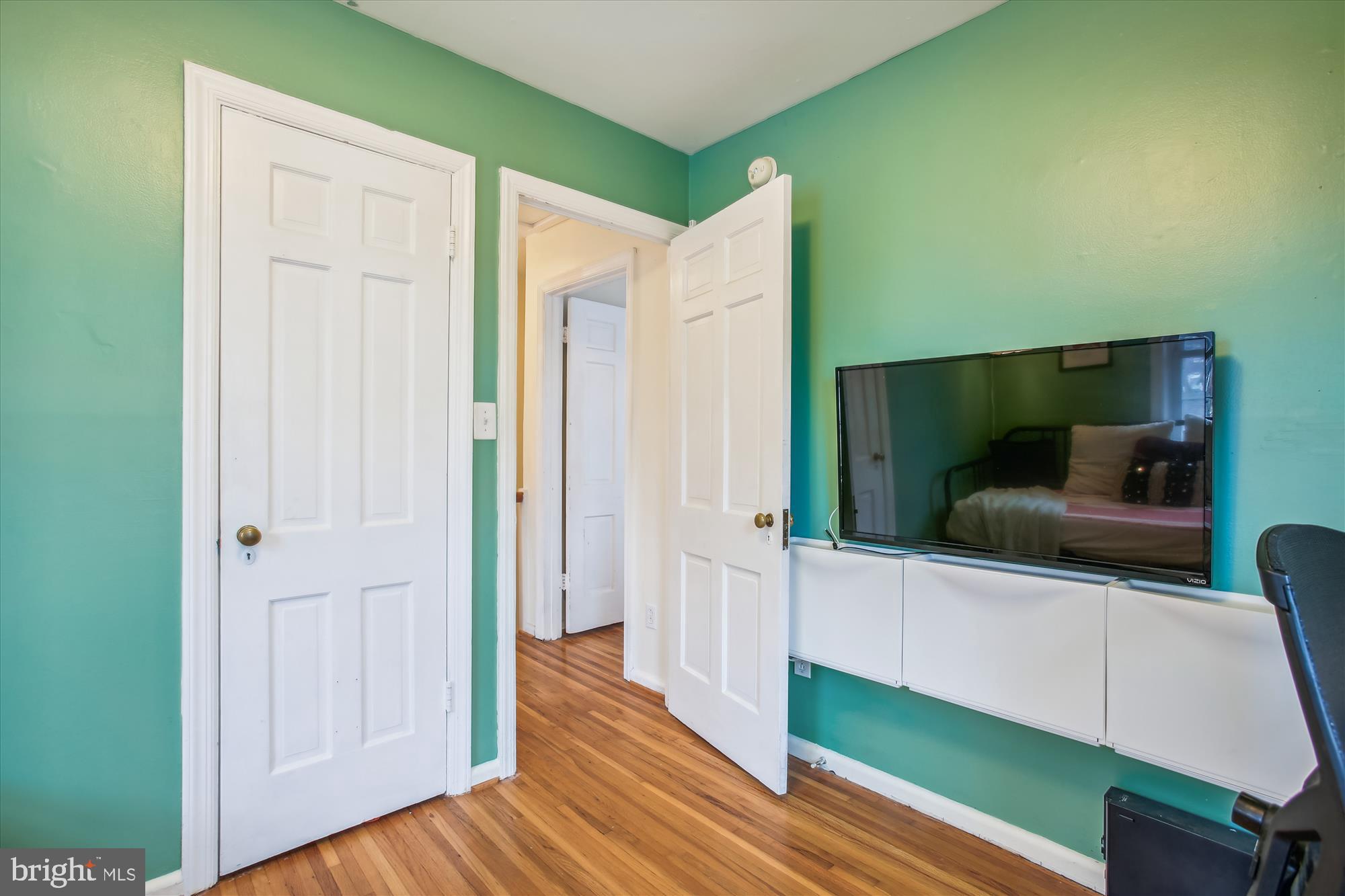 JEFFERSON MANOR - Residential