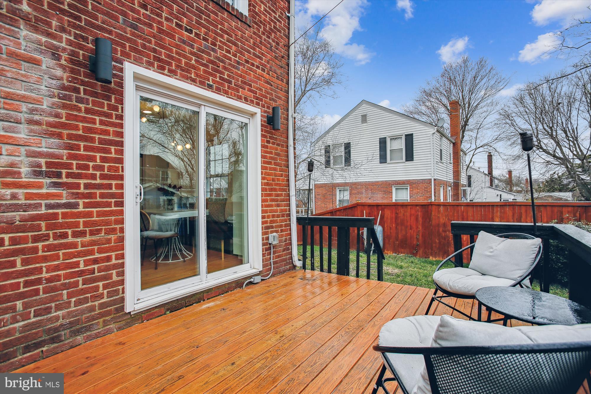 JEFFERSON MANOR - Residential