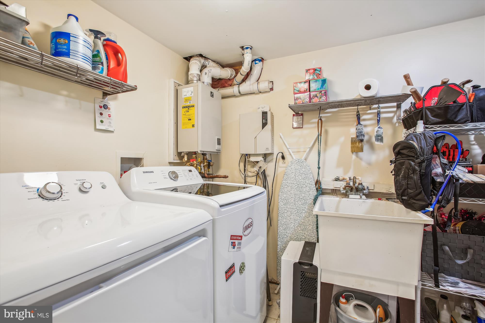 JEFFERSON MANOR - Residential