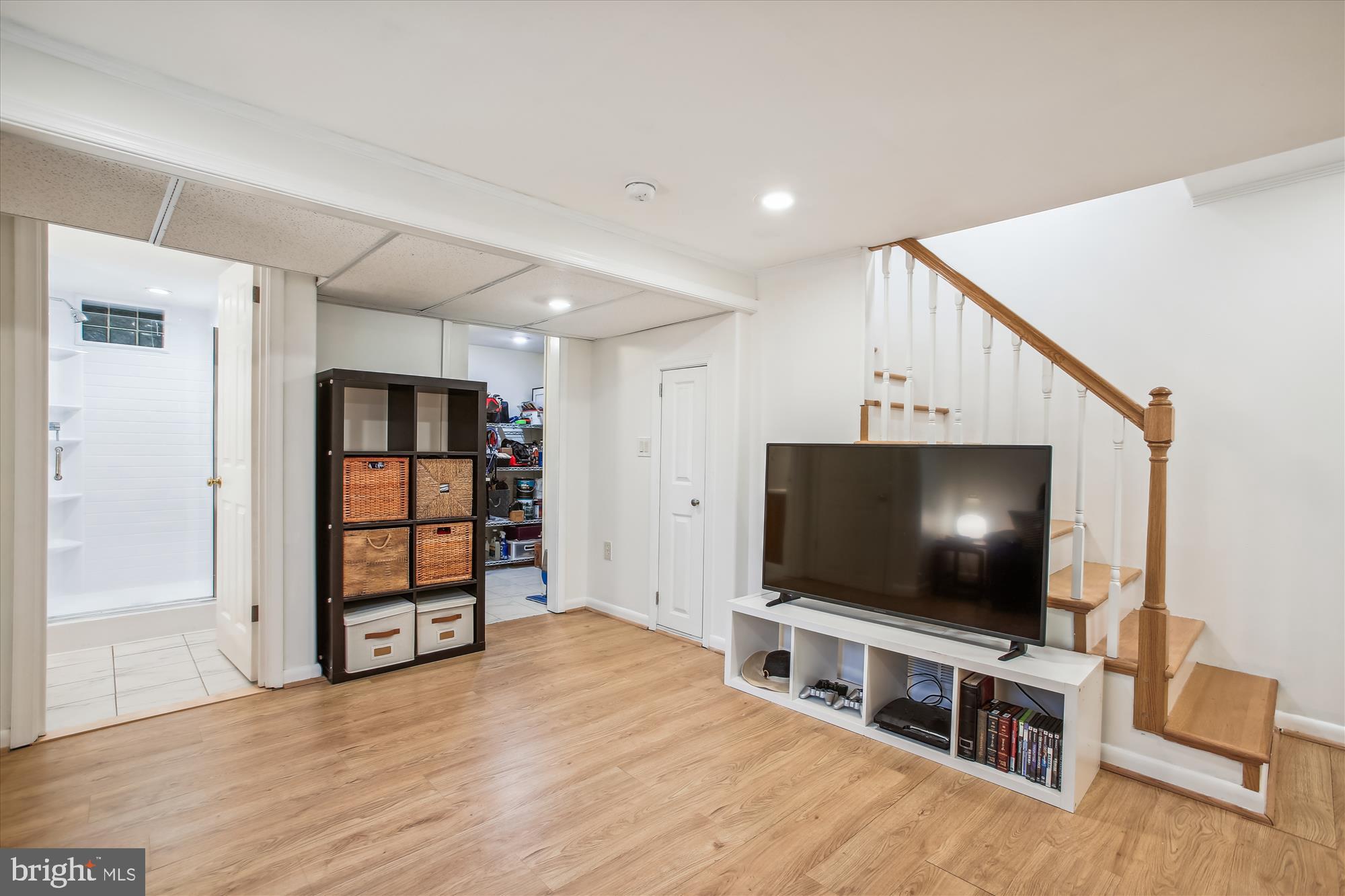 JEFFERSON MANOR - Residential