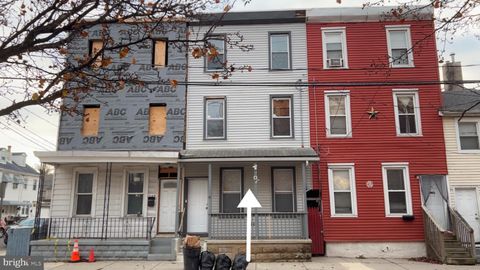 Photo of 346 Ridgeway Street, GLOUCESTER CITY, NJ 08030 (MLS # NJCD2109742)