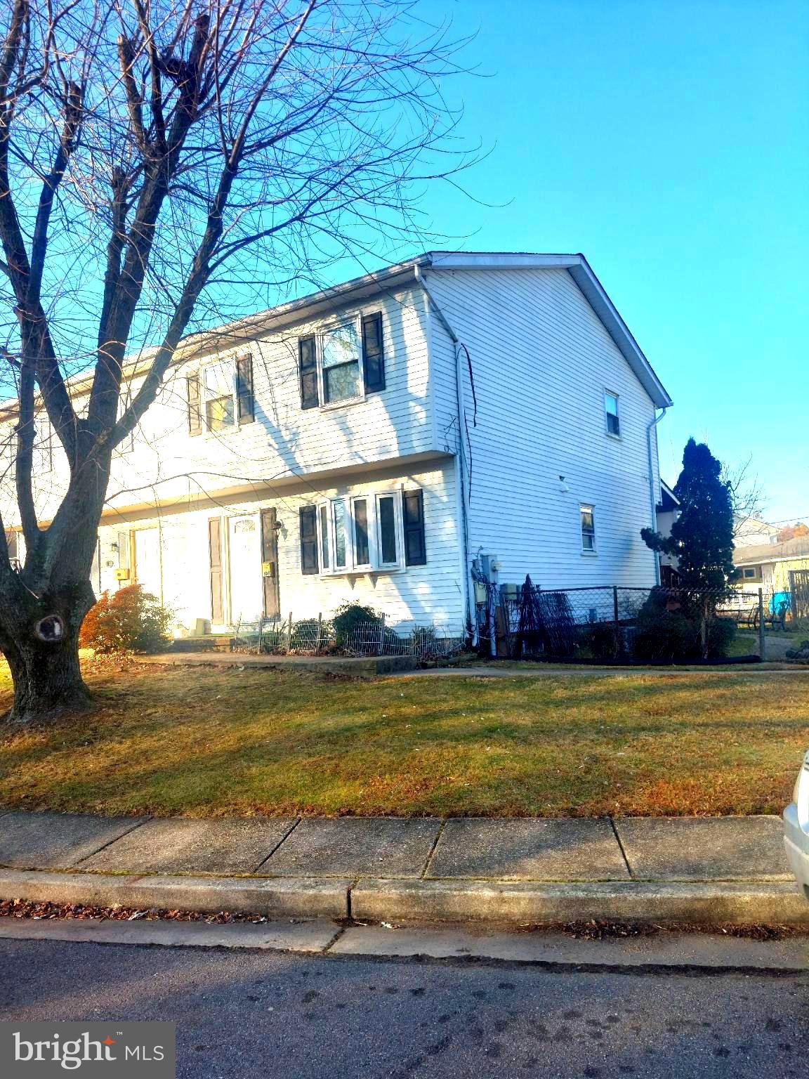 TYLER VILLAGE - Residential