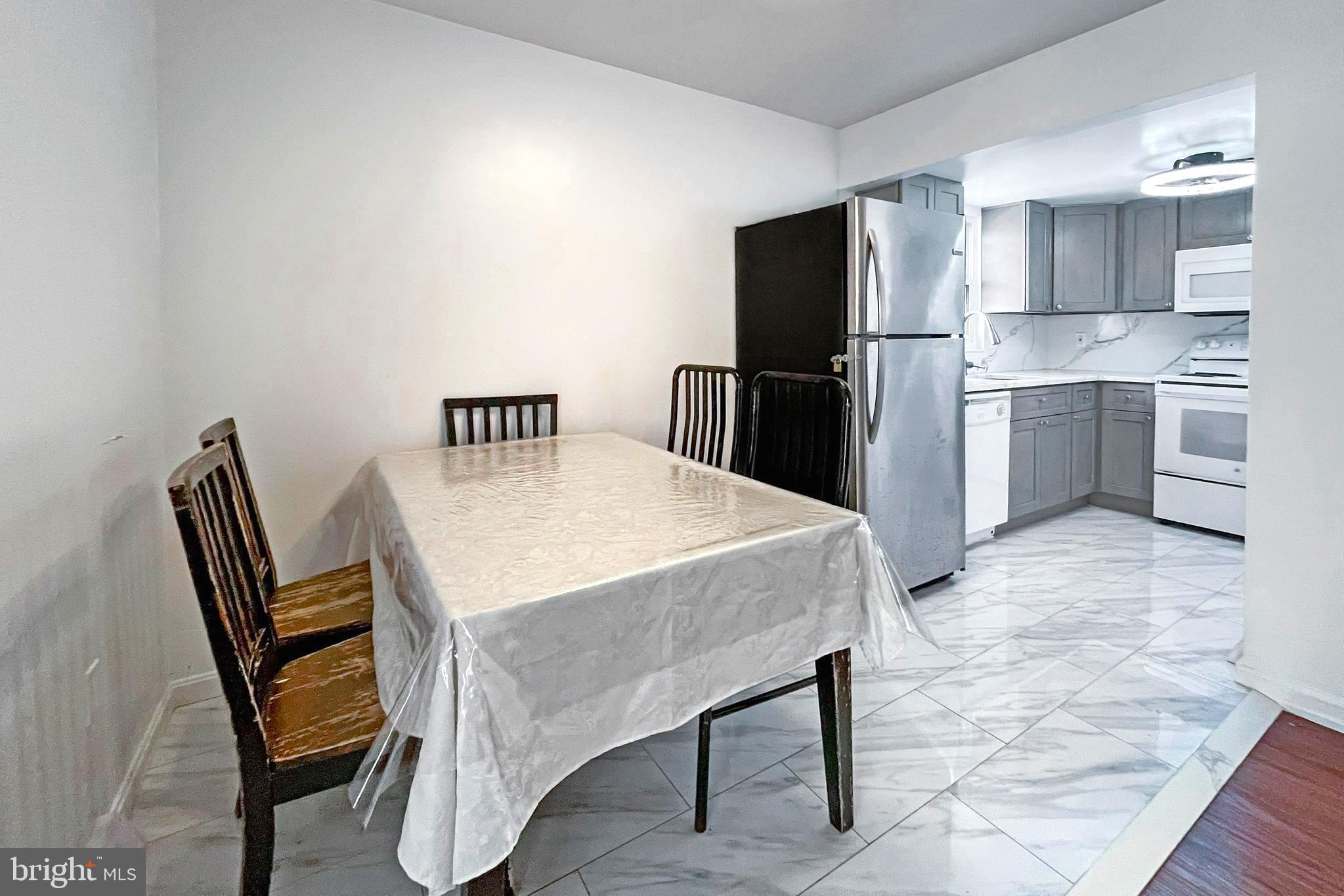 TYLER VILLAGE - Residential