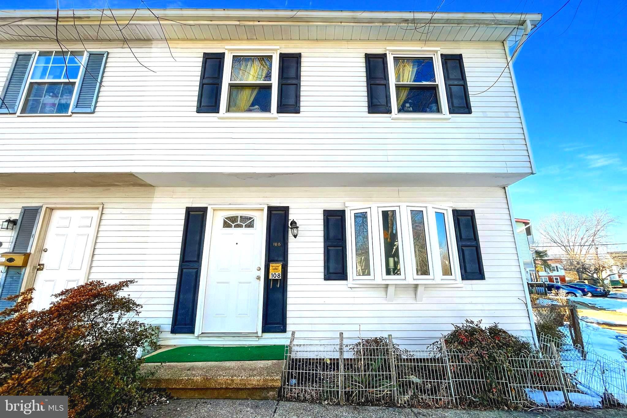 TYLER VILLAGE - Residential