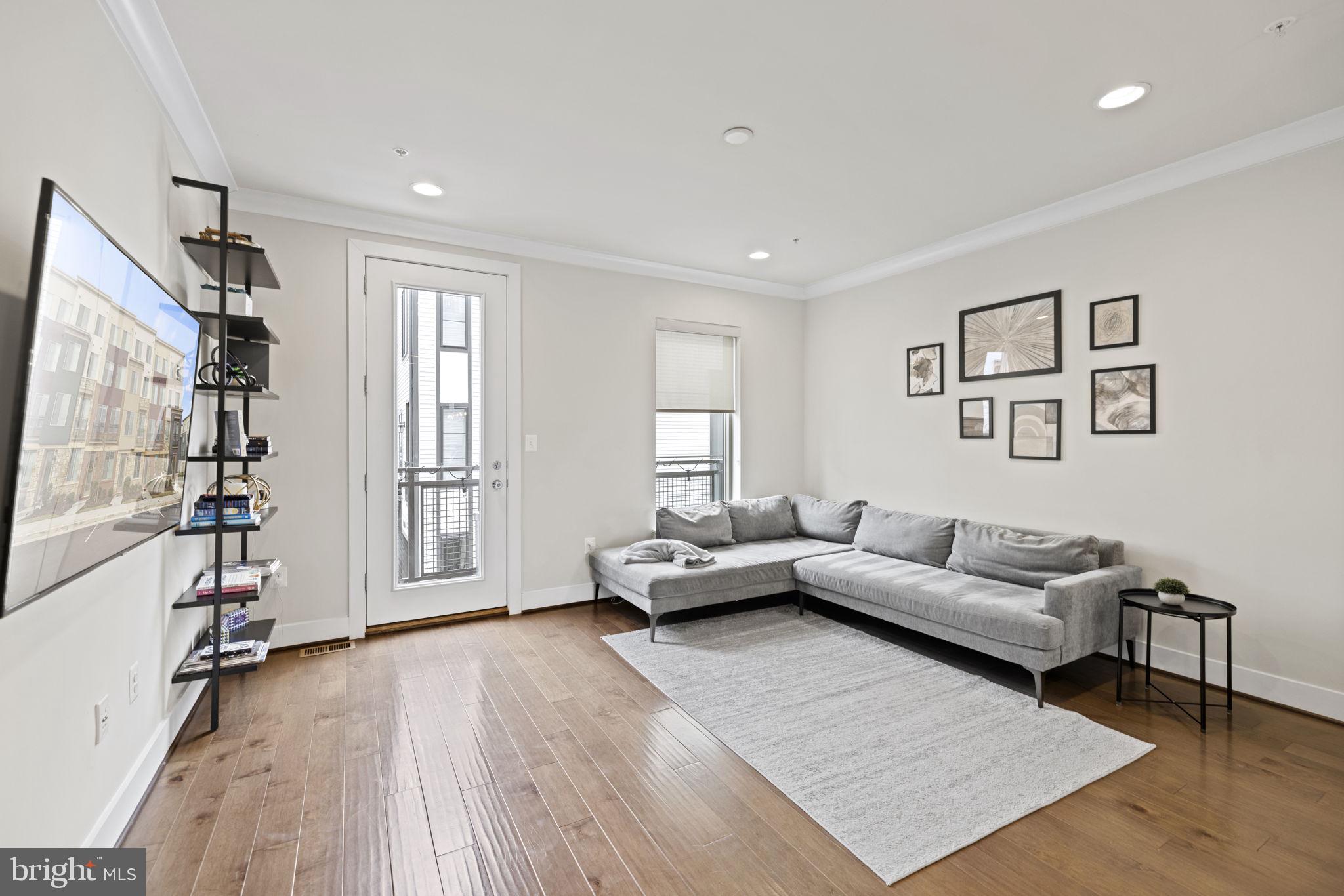 PRESERVE AT WESTFIELDS - Residential