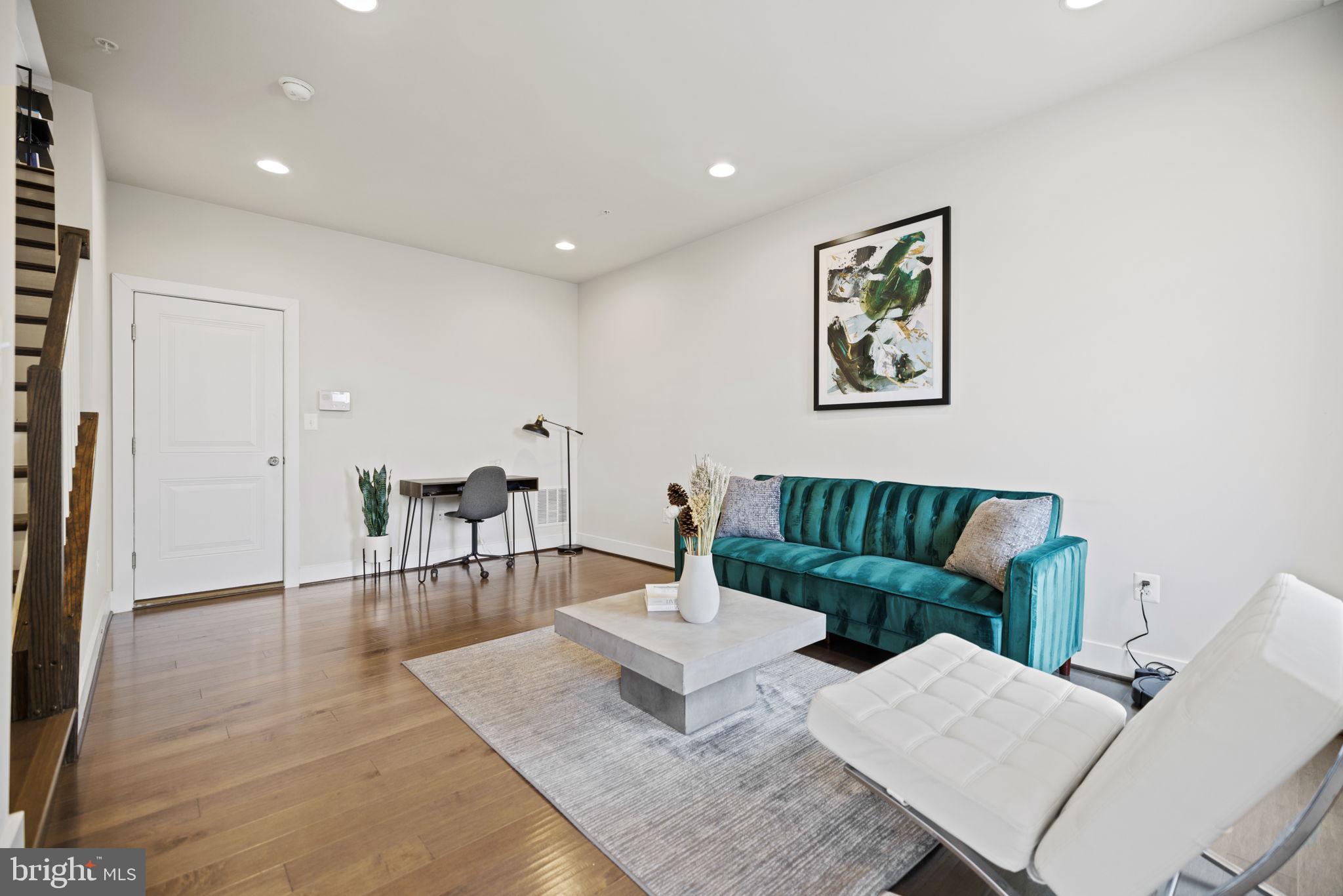 PRESERVE AT WESTFIELDS - Residential