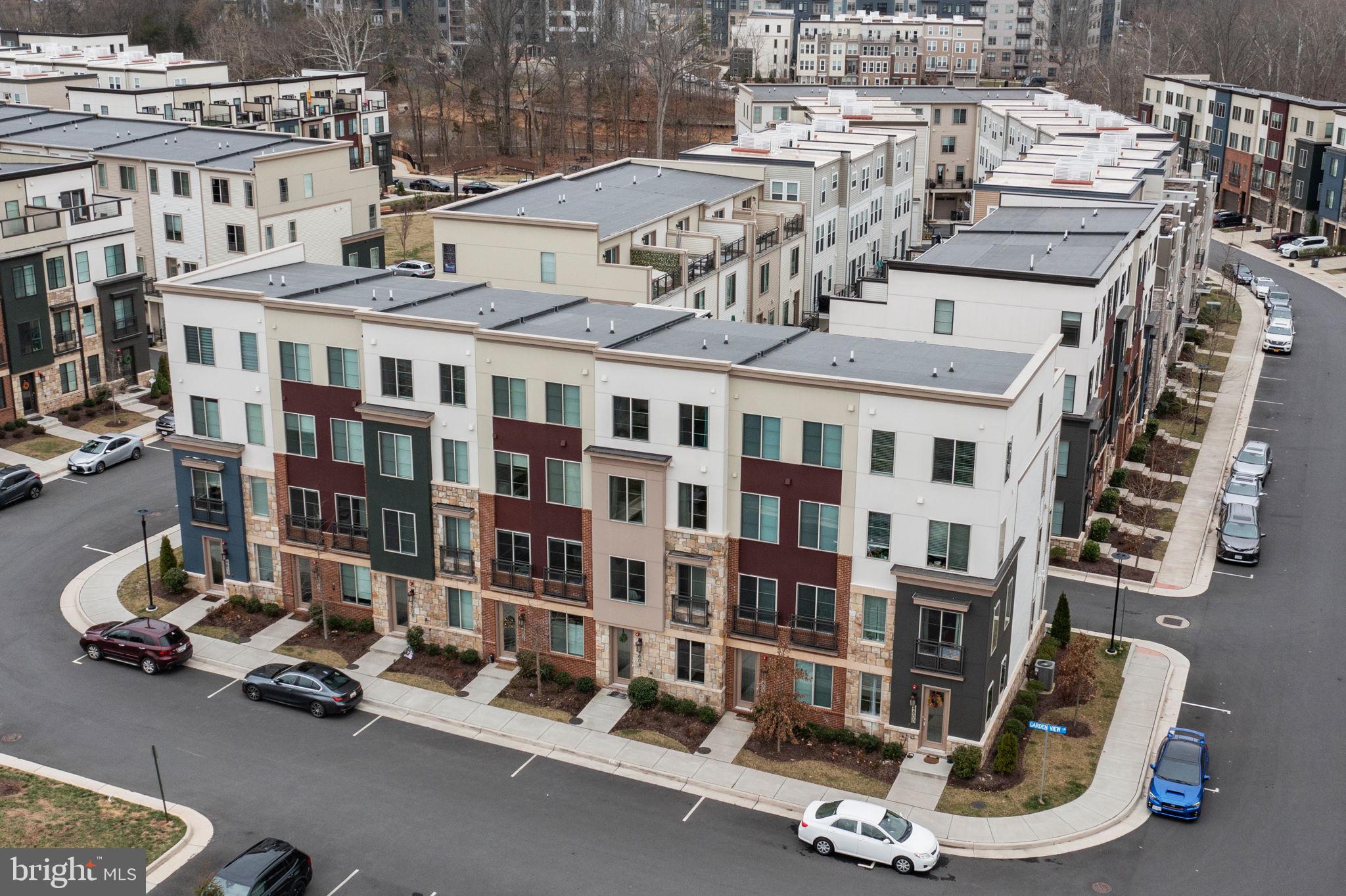 PRESERVE AT WESTFIELDS - Residential