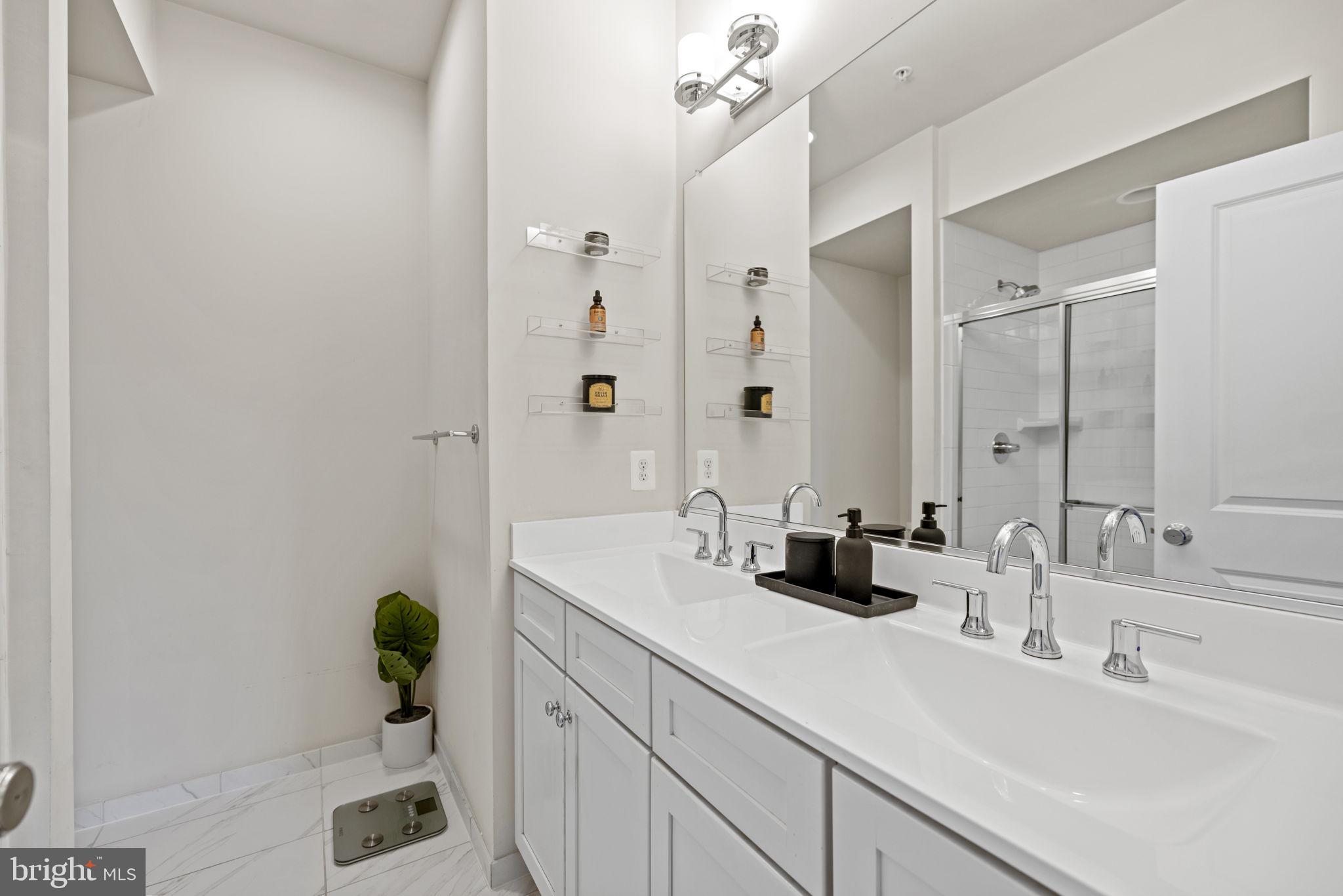 PRESERVE AT WESTFIELDS - Residential