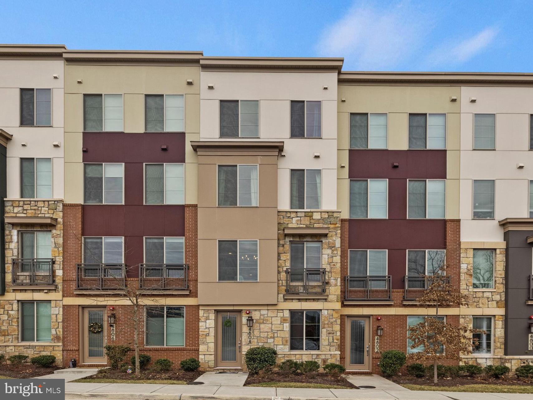 PRESERVE AT WESTFIELDS - Residential