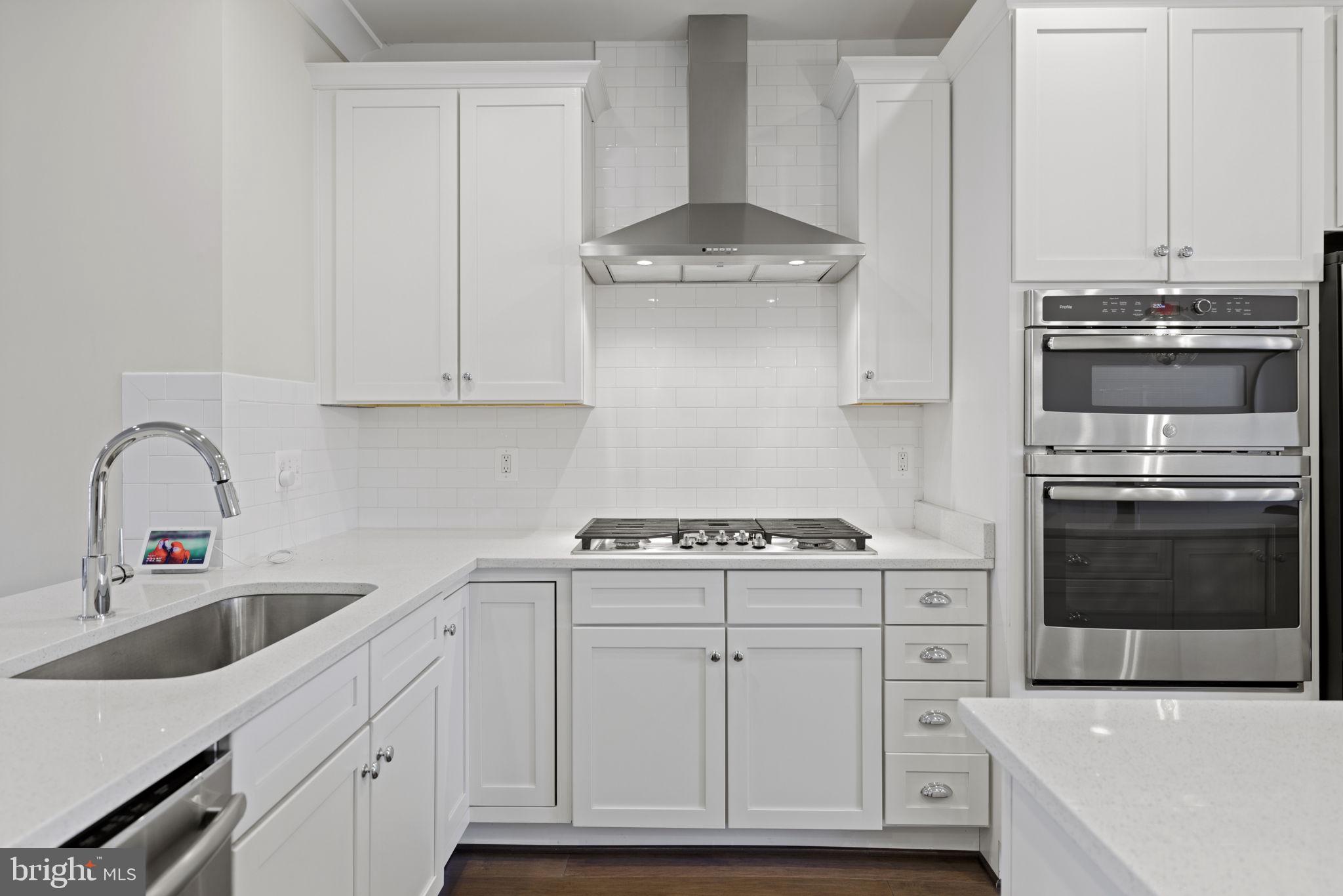 PRESERVE AT WESTFIELDS - Residential