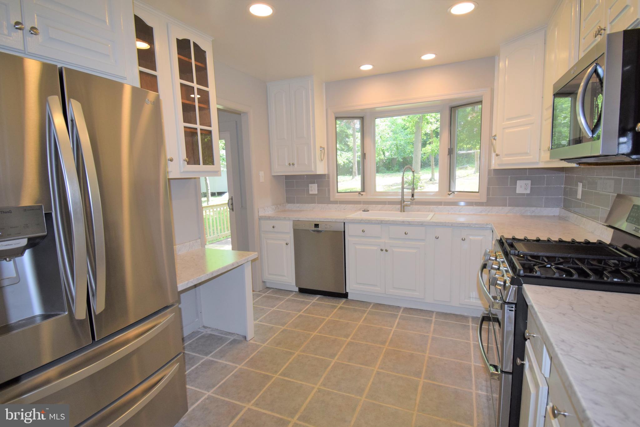 KERRYBROOKE - Residential Lease