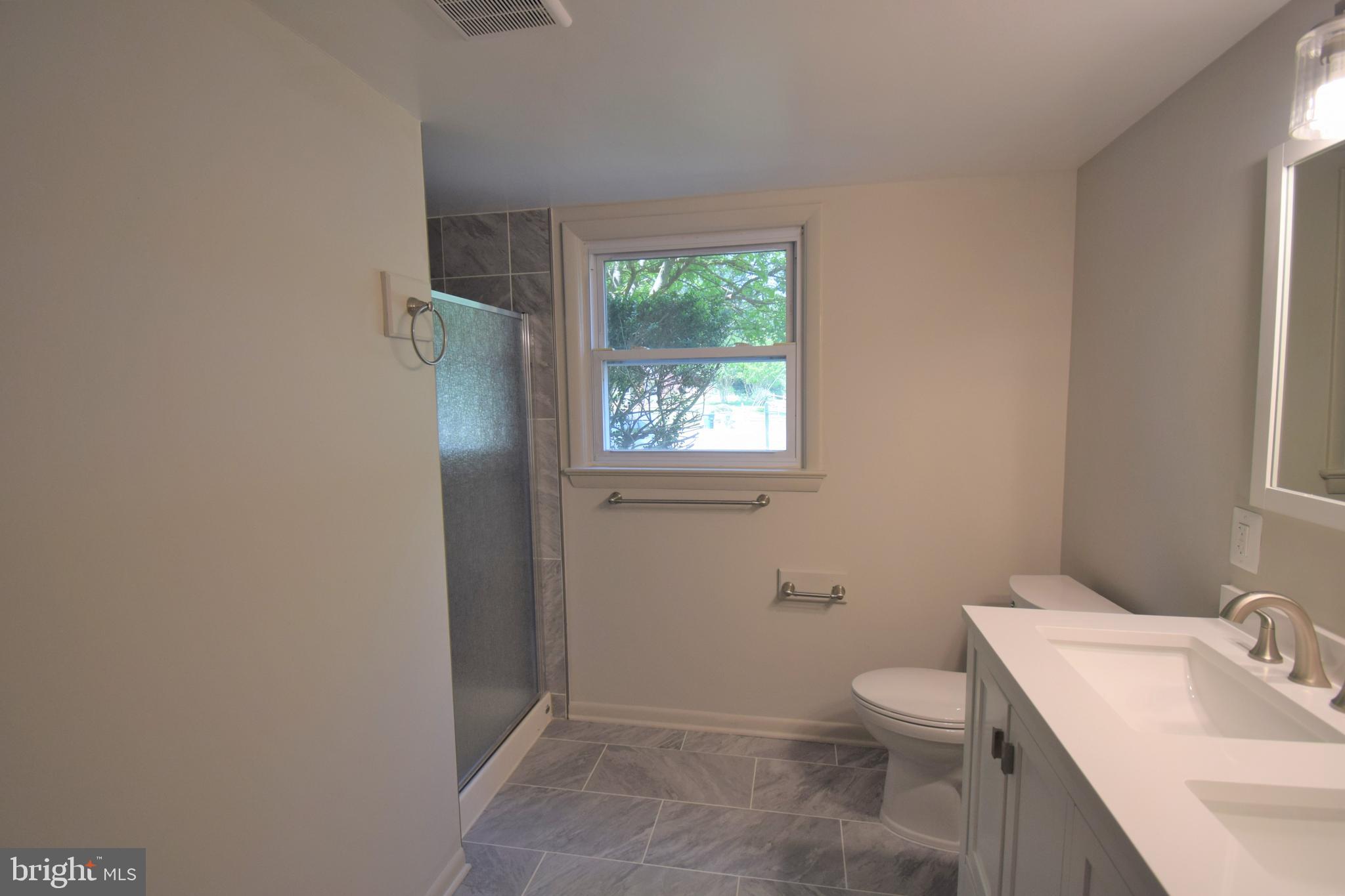 KERRYBROOKE - Residential Lease