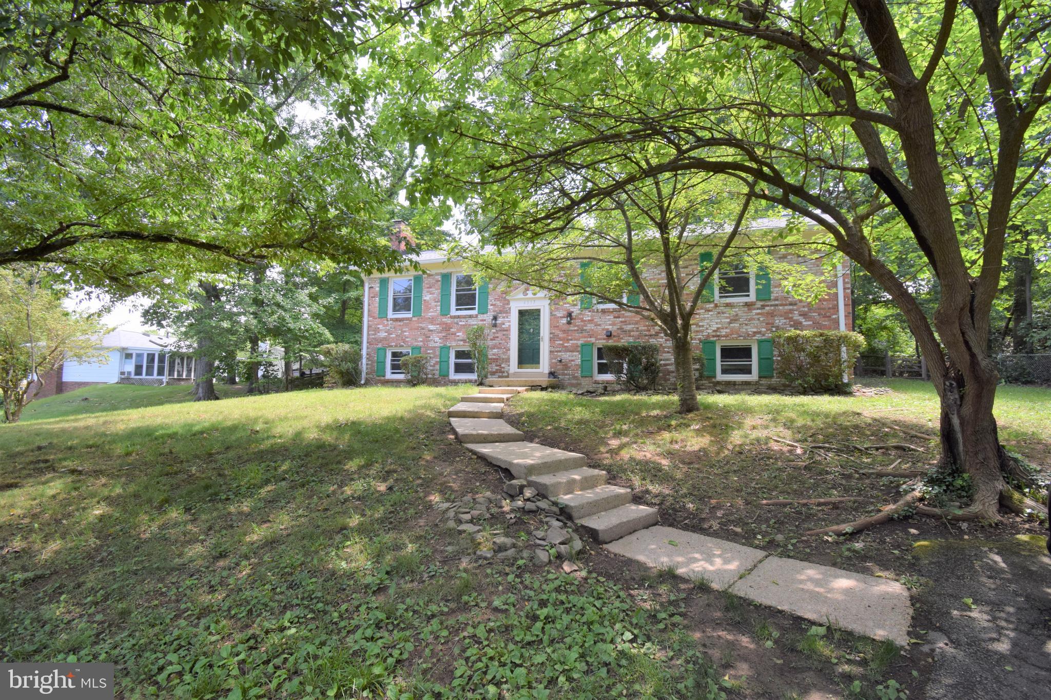 KERRYBROOKE - Residential Lease