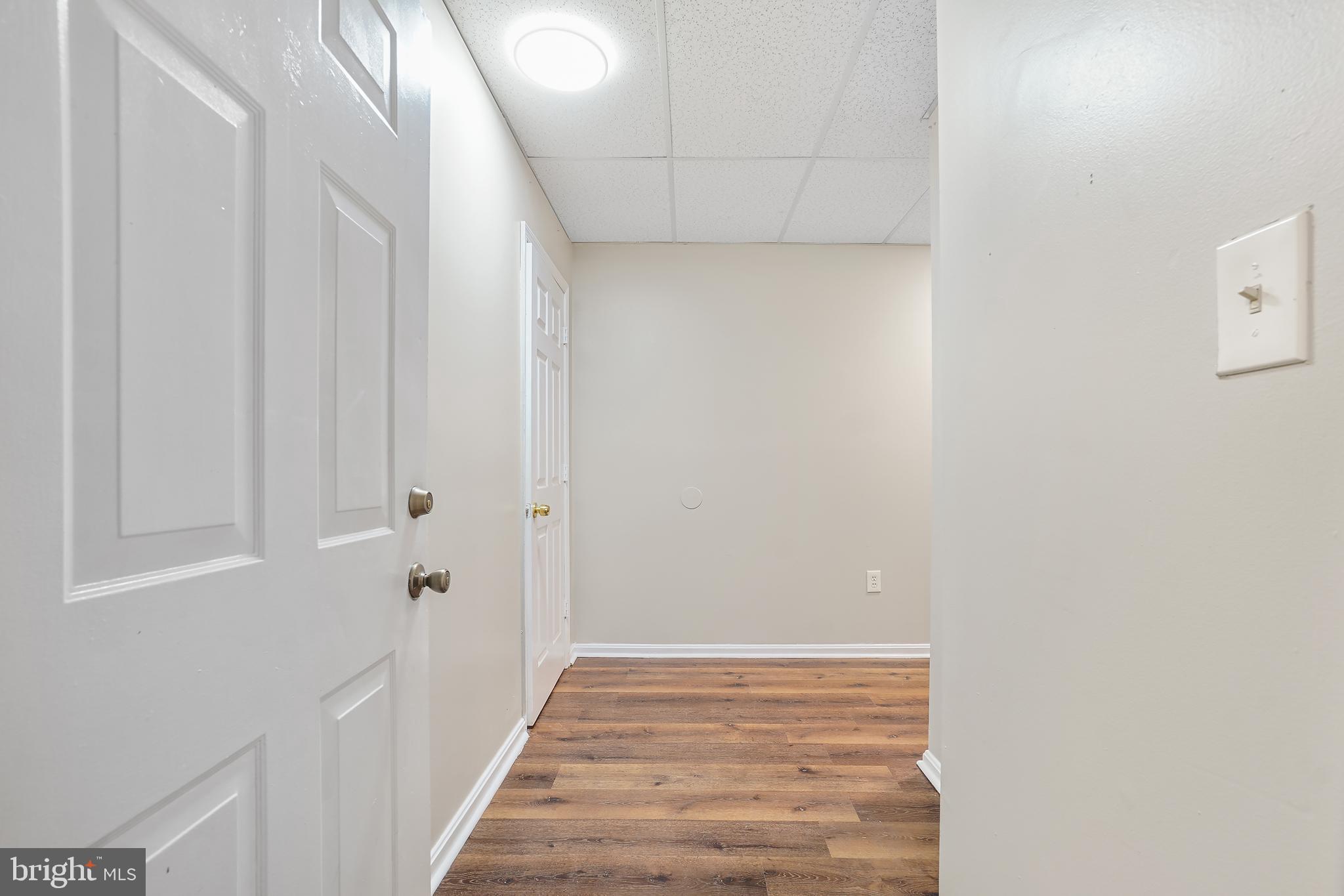 CHARLES VILLAGE - Residential Lease