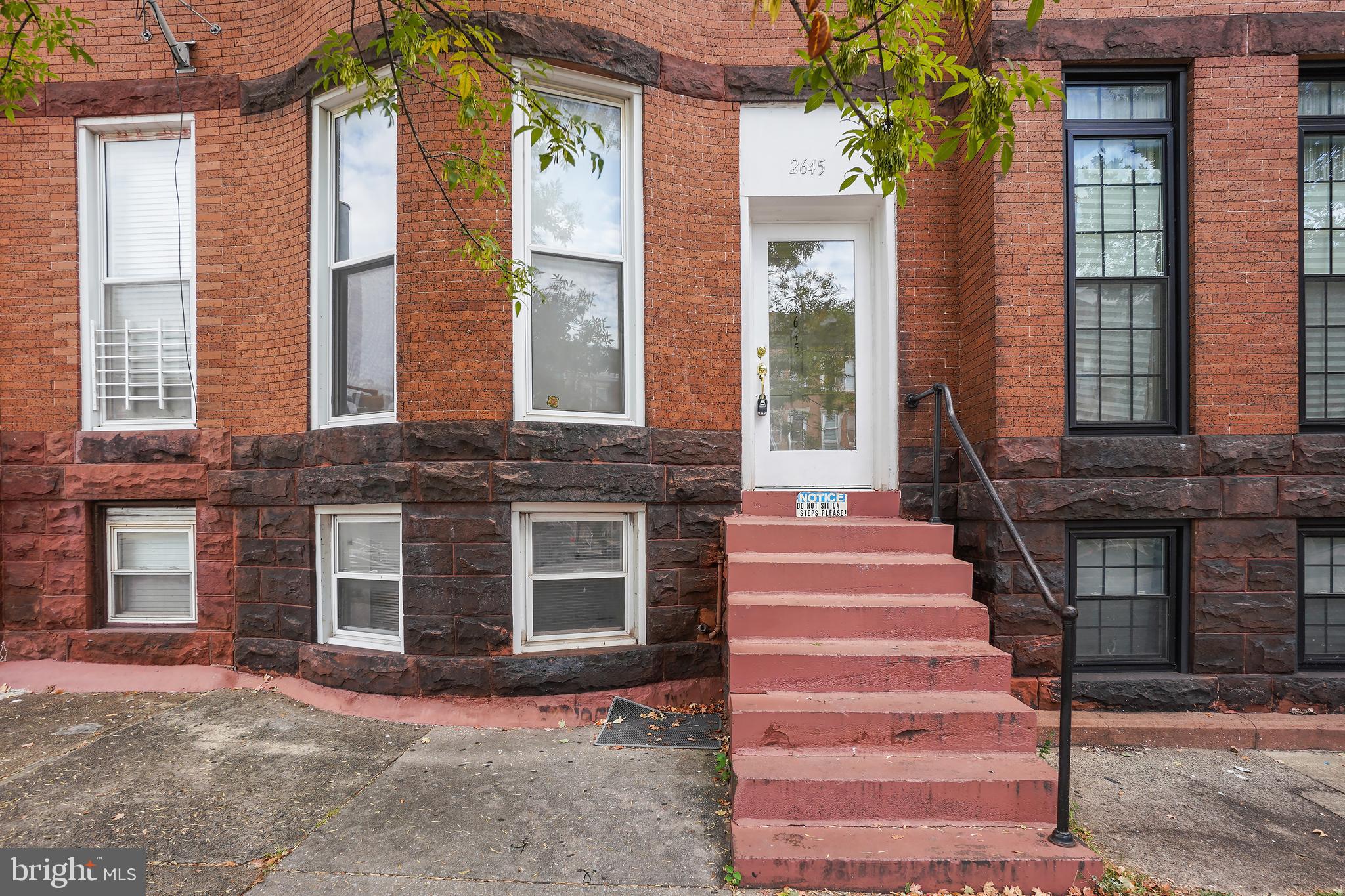 CHARLES VILLAGE - Residential Lease