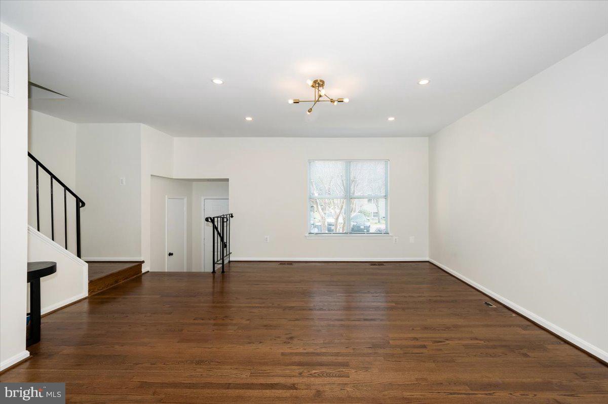 STONEHEDGE - Residential