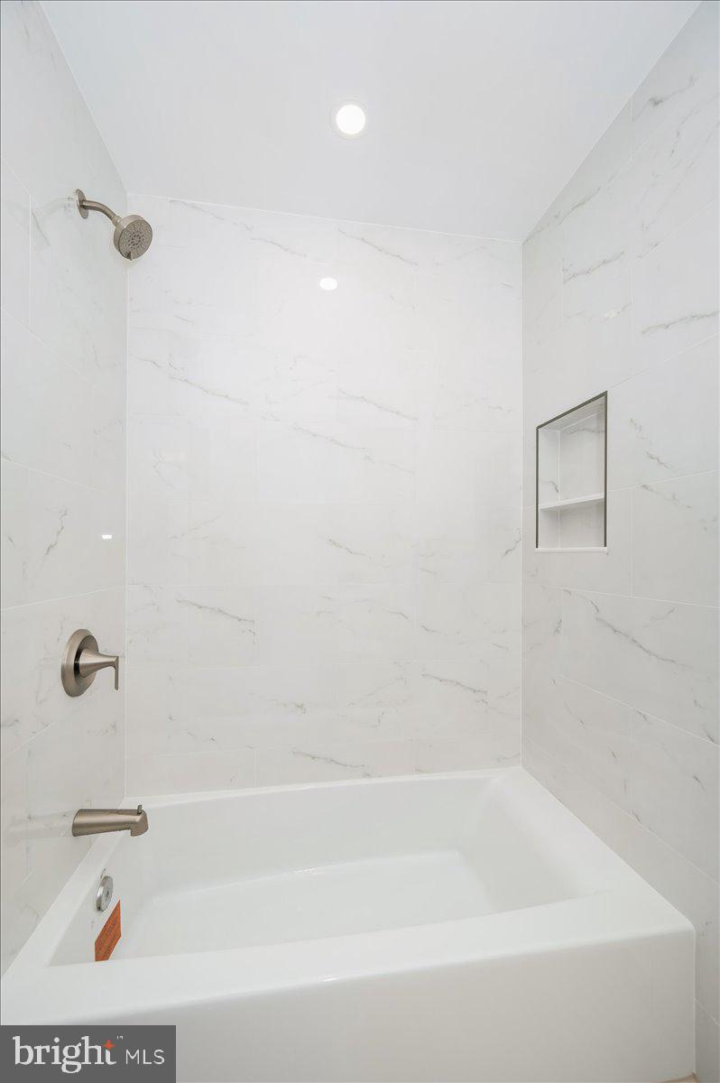 STONEHEDGE - Residential