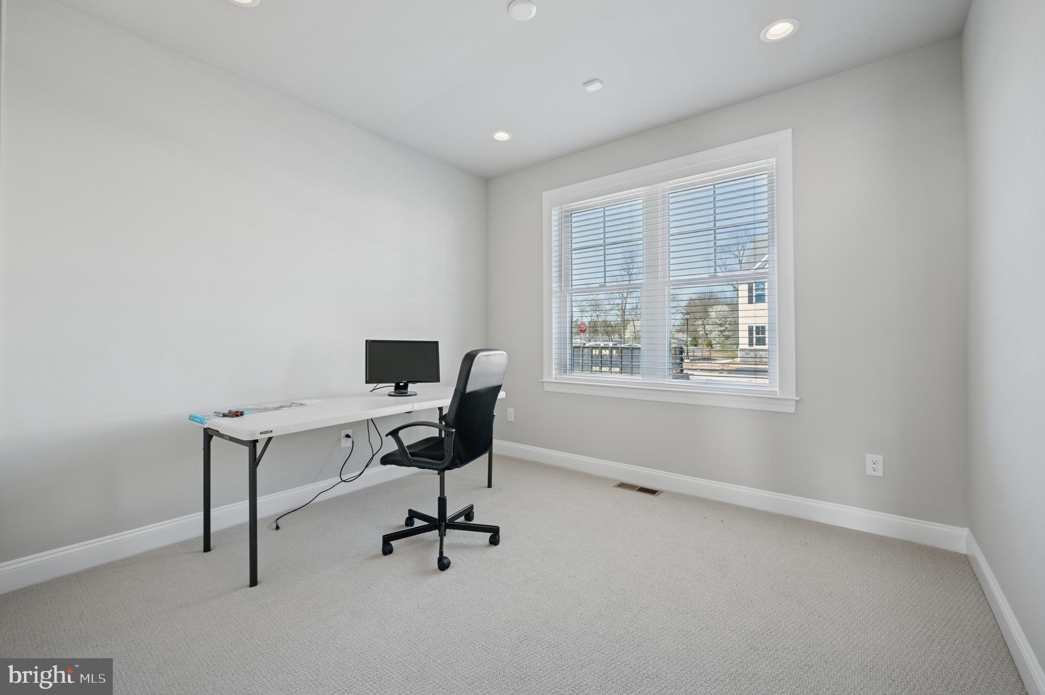 HIGHPOINT AT NEW BRITAIN - Residential Lease